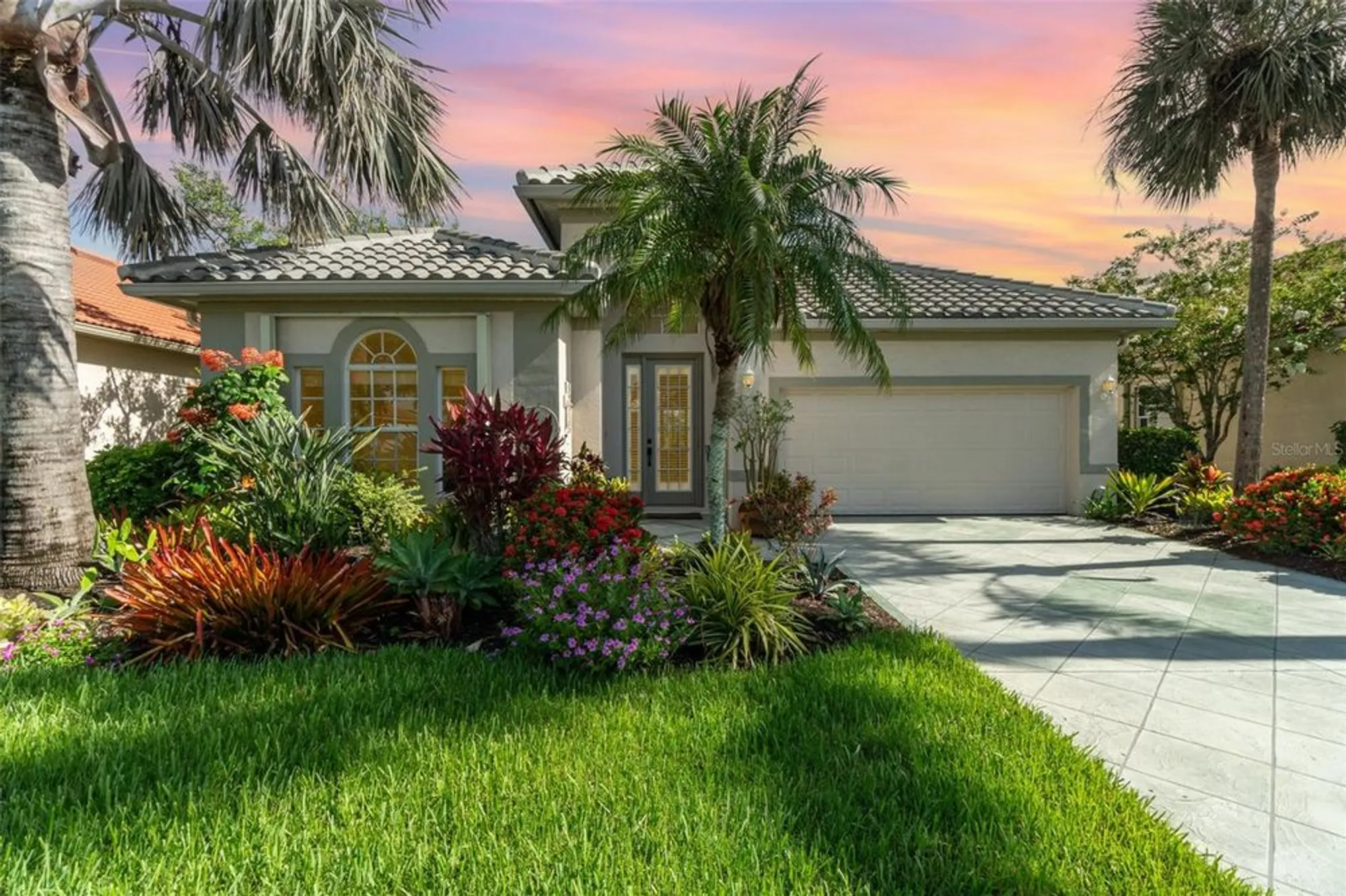 Property Slideshow image 1 of 62 | 13376 golf pointe dr, Port Charlotte, FL, 33953