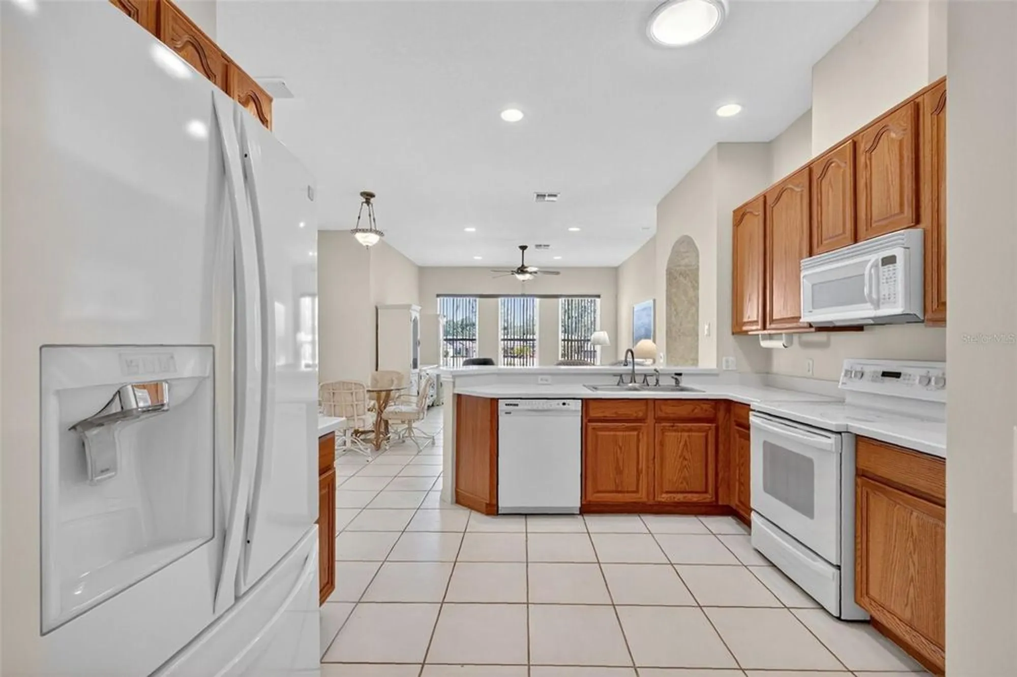 Property Slideshow image 12 of 30 | 5135 aurora dr, Leesburg, FL, 34748