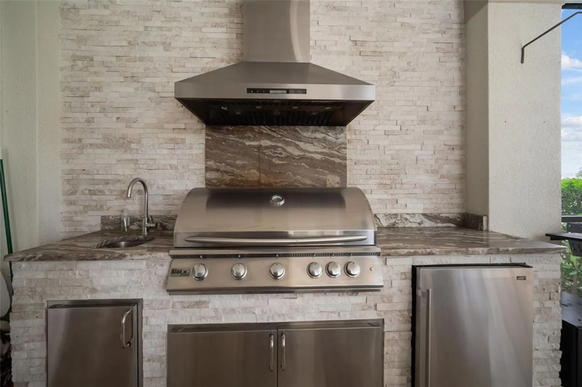 Property Slideshow image 27 of 98 | 5405 tybee island dr, Apollo Beach, FL, 33572