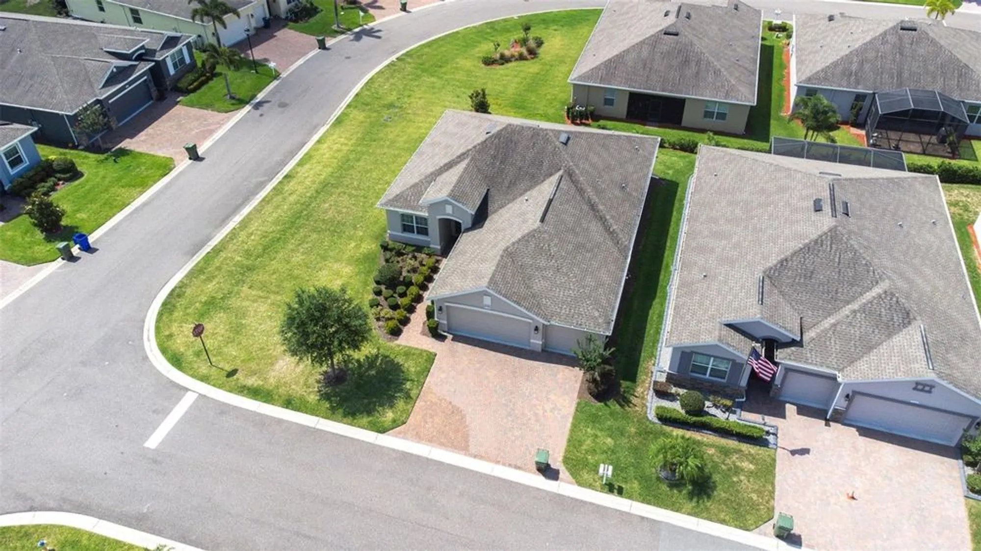 Property Slideshow image 40 of 62 | 3136 langdon ln, Winter Haven, FL, 33884