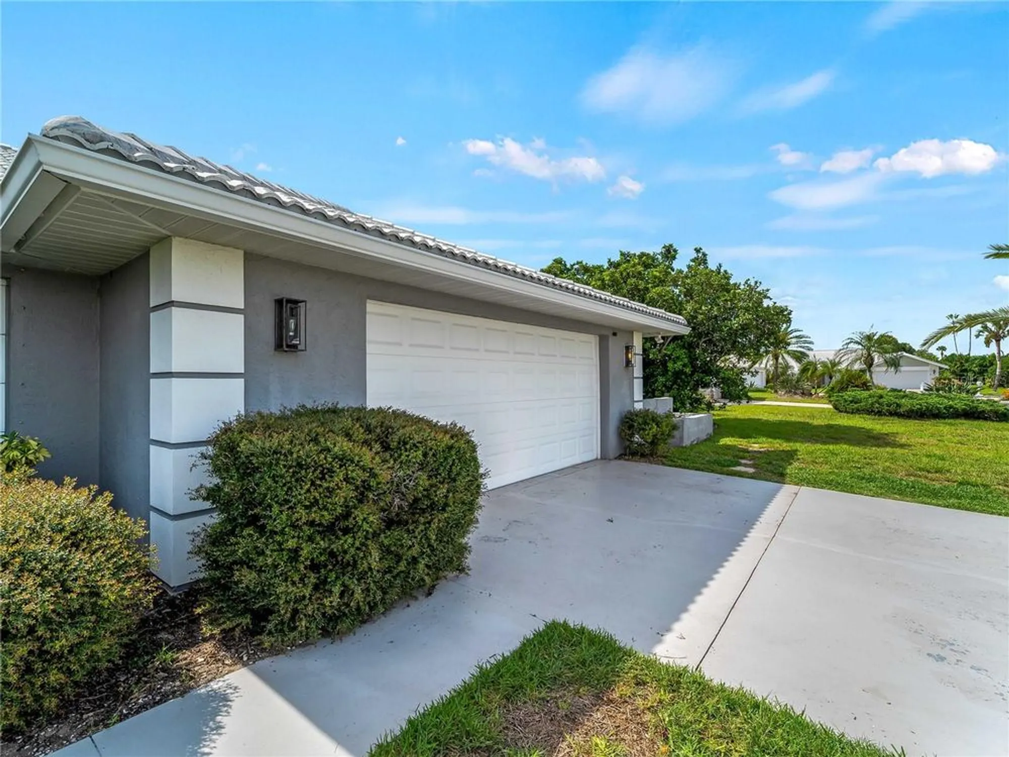 Property Slideshow image 50 of 61 | 523 warwick dr, Venice, FL, 34293