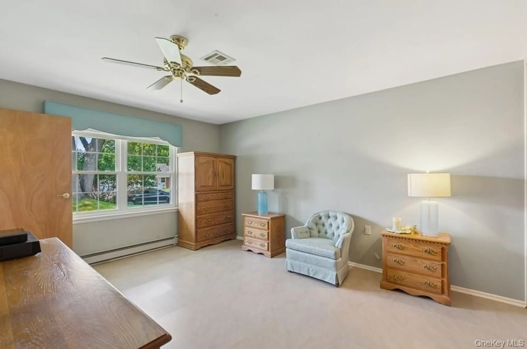 Property Slideshow image 17 of 22 | 96 enfield ct b, Ridge, NY, 11961