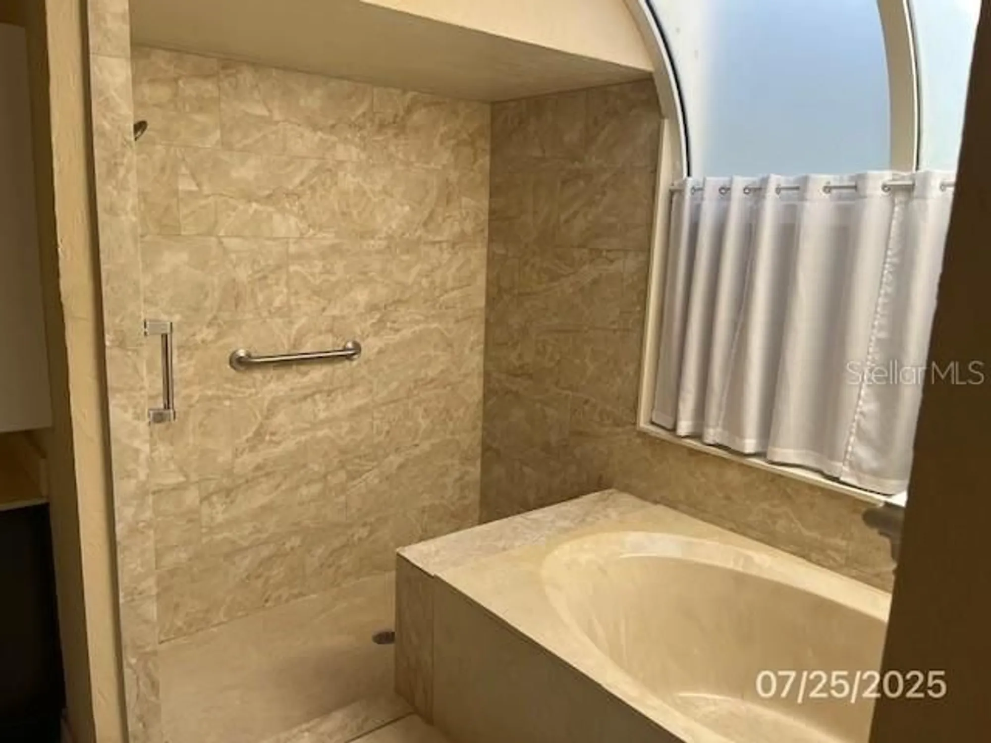 Property Slideshow image 26 of 32 | 18 treetop cir, Ormond Beach, FL, 32174