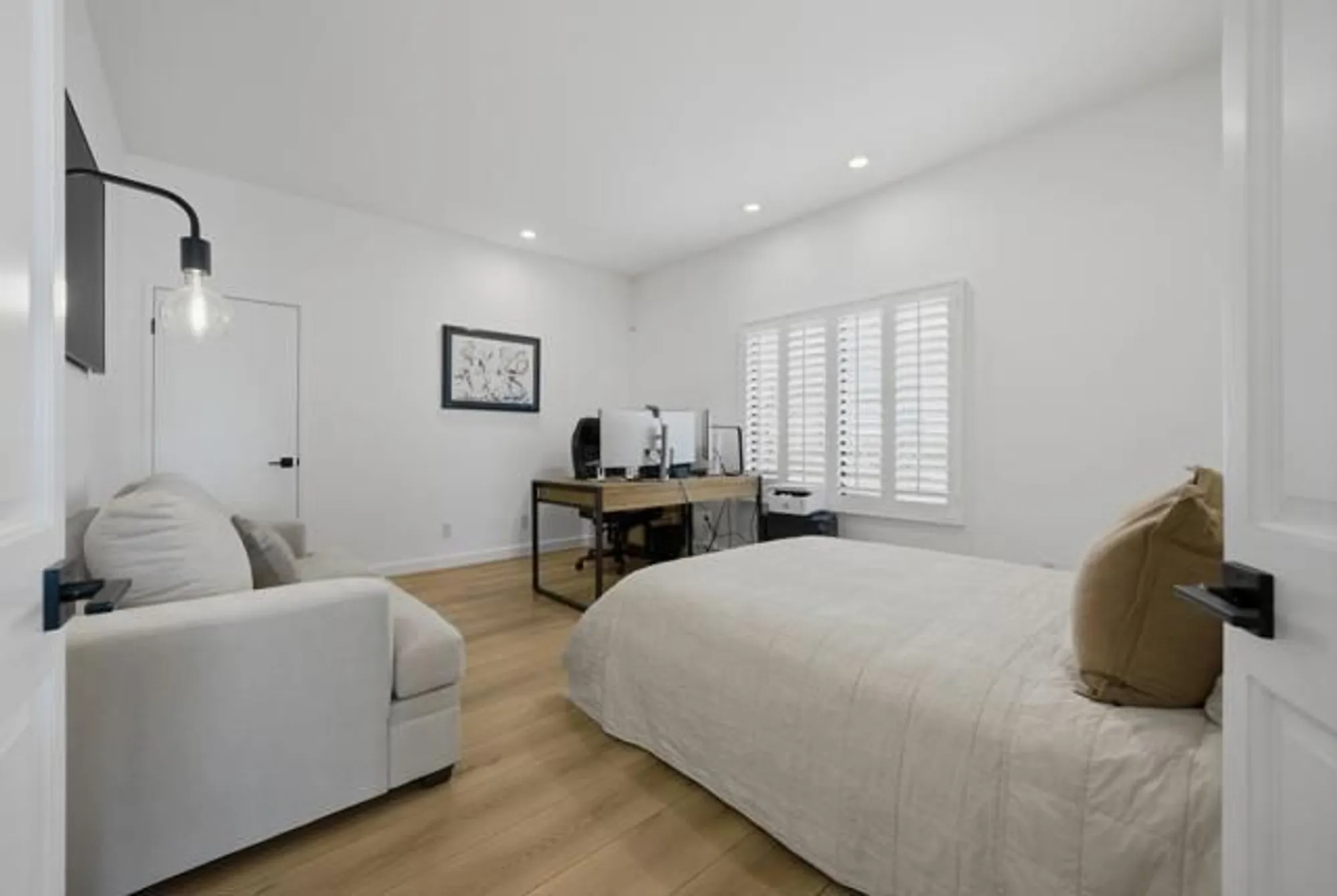 Property Slideshow image 12 of 35 | 54860 oak tree a32, La Quinta, CA, 92253