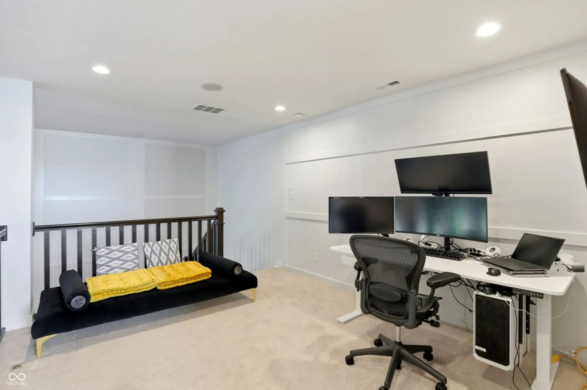 Property Slideshow image 36 of 78 | 11717 platt st, Noblesville, IN, 46060