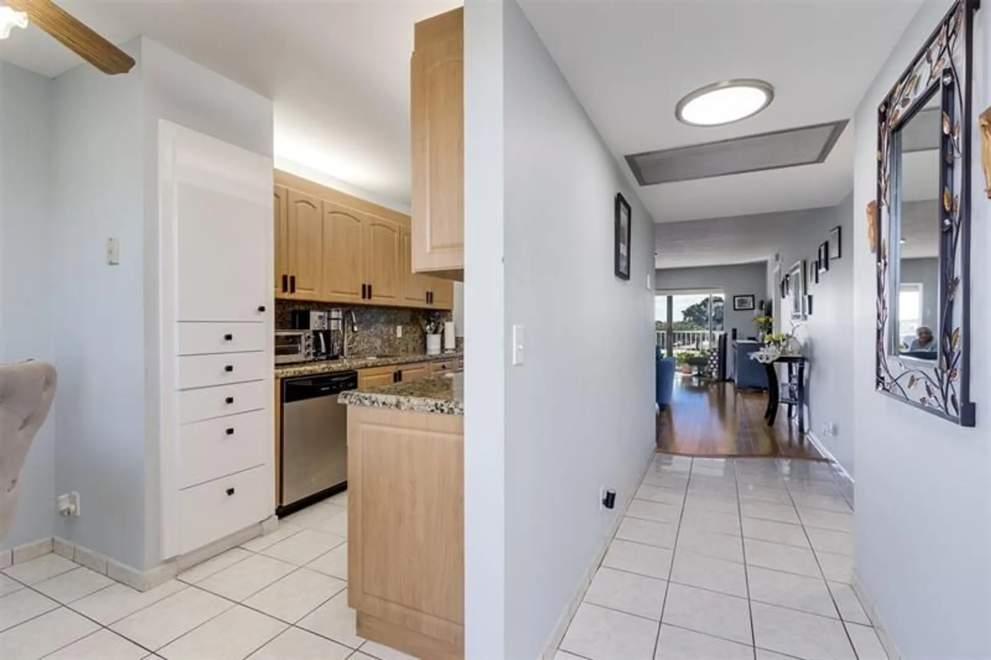 Property Slideshow image 6 of 35 | 12900 sw 13th st e403, Pembroke Pines, FL, 33027