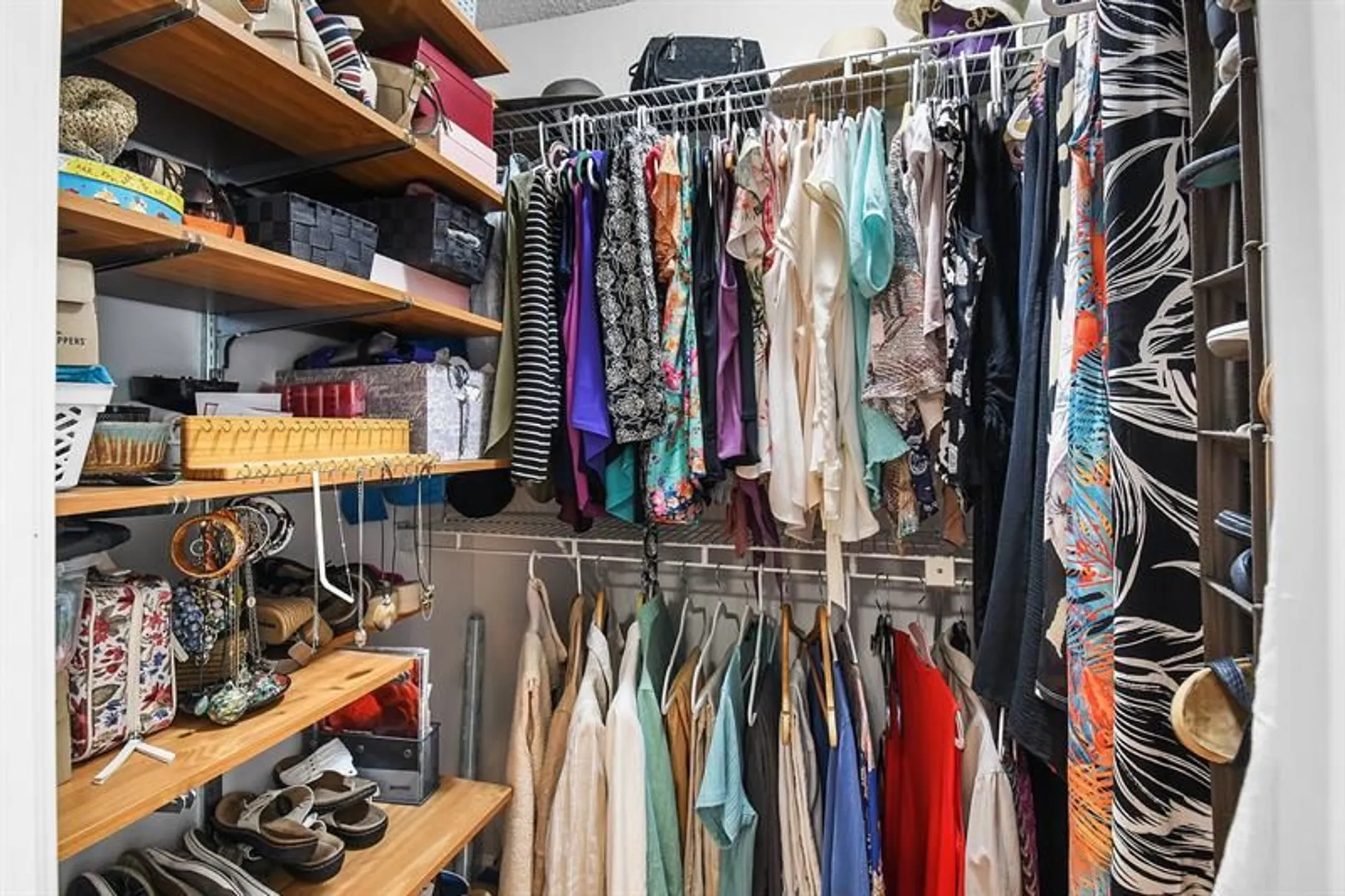 Property Slideshow image 27 of 63 | 6040 se martinique dr 201, Stuart, FL, 34997