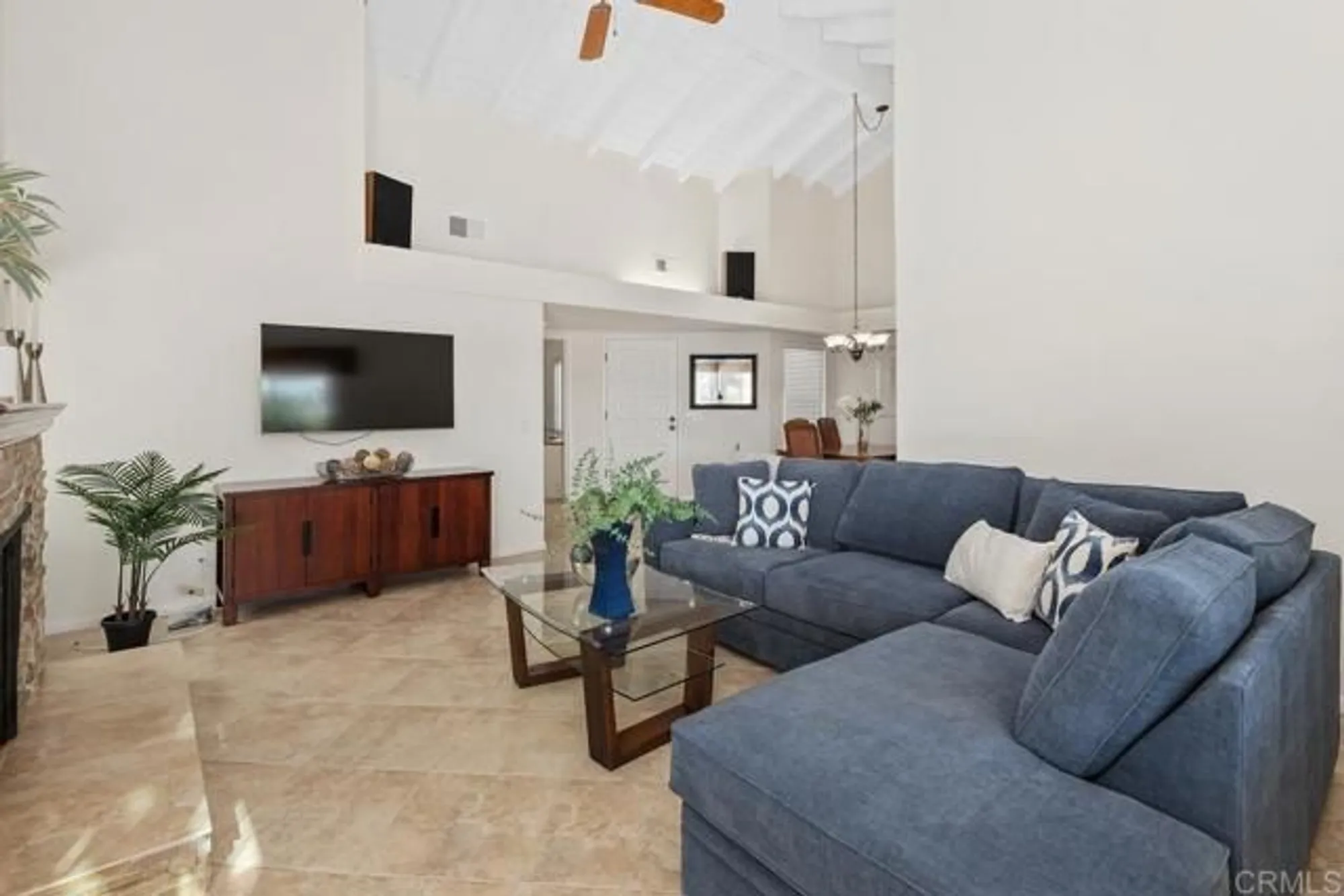 Property Slideshow image 5 of 27 | 17633 corte potosi, San Diego, CA, 92128