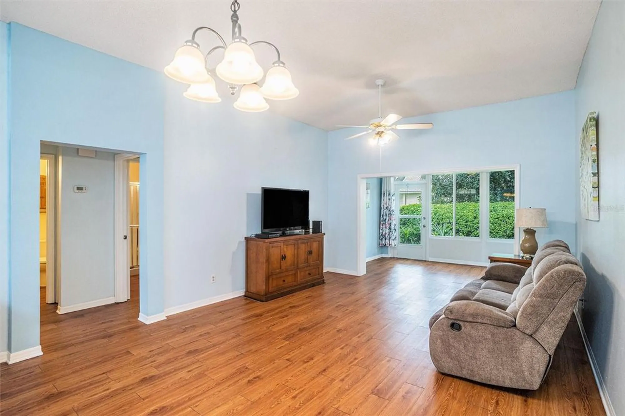 Property Slideshow image 10 of 31 | 2619 newcomb ct, Sun City Center, FL, 33573