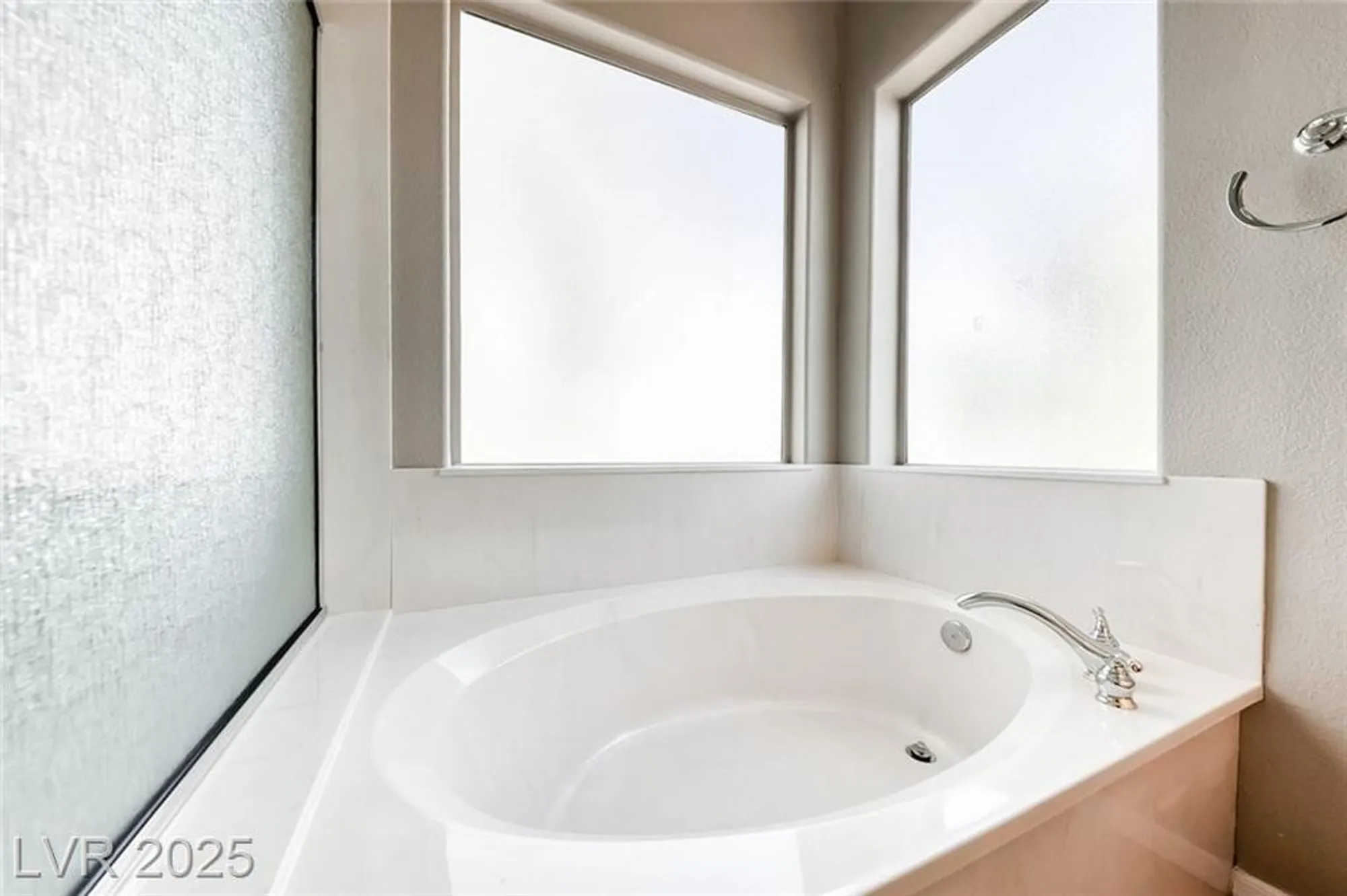 Property Slideshow image 30 of 56 | 1601 wellington springs ave, Henderson, NV, 89052