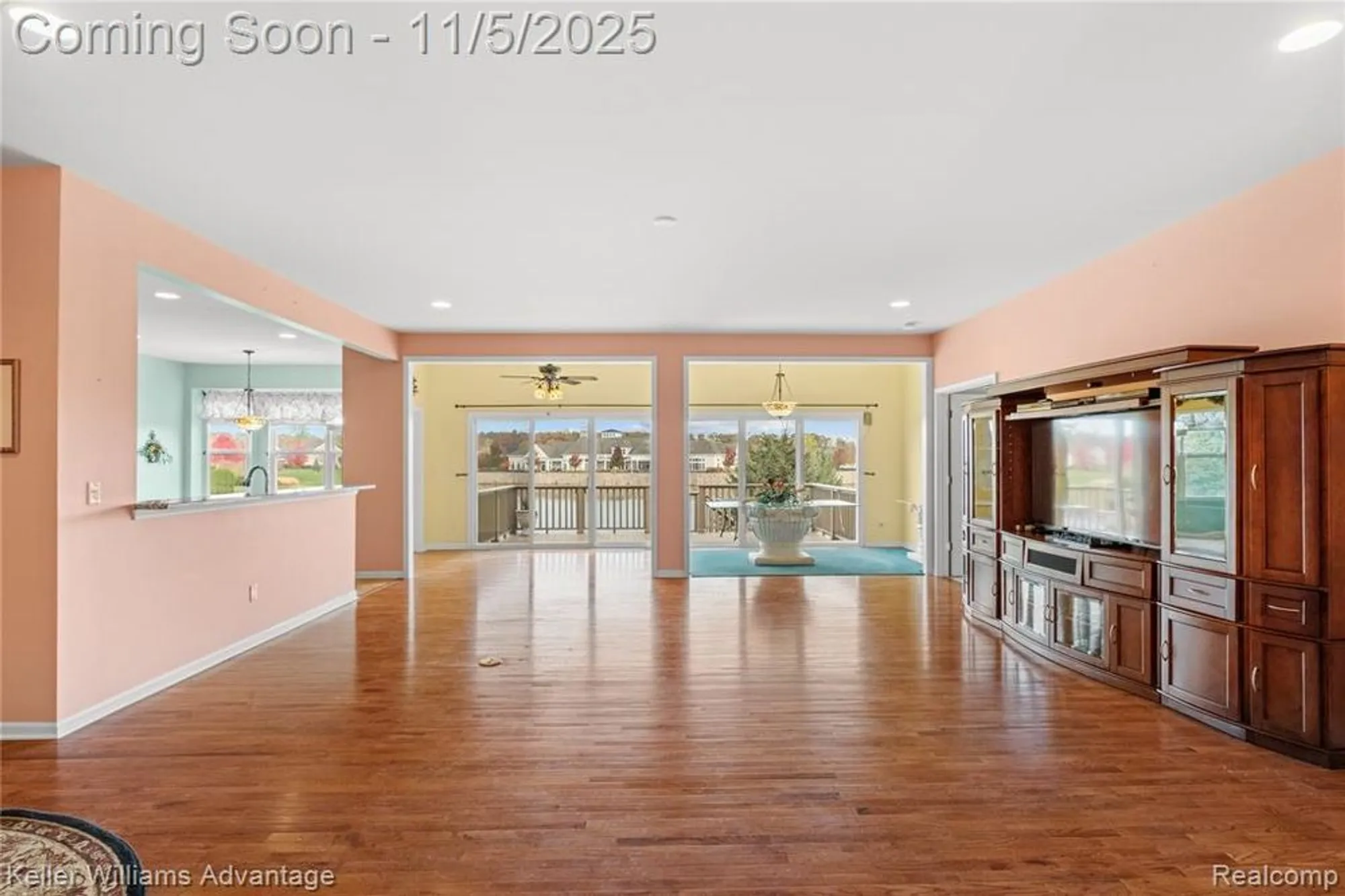 Property Slideshow image 5 of 33 | 6317 prairie dunes dr, Grand Blanc, MI, 48439