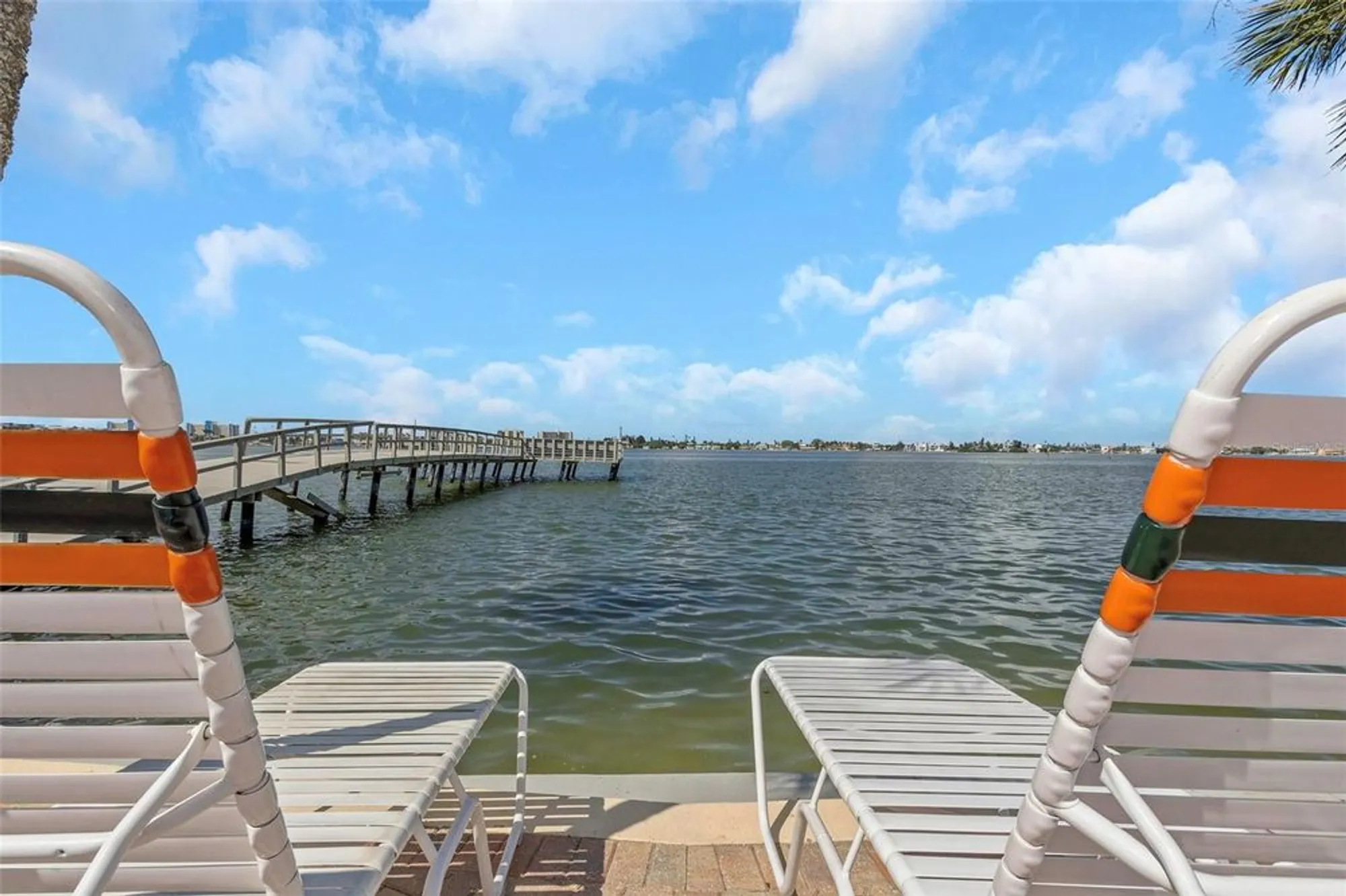 Property Slideshow image 46 of 95 | 4550 cove cir apt 207, St Petersburg, FL, 33708