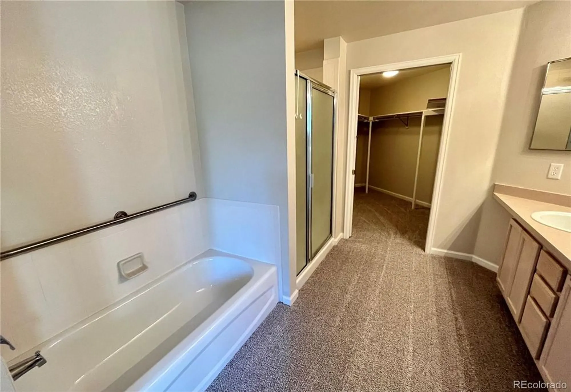 Property Slideshow image 14 of 36 | 2451 kipling st 214, Lakewood, CO, 80215