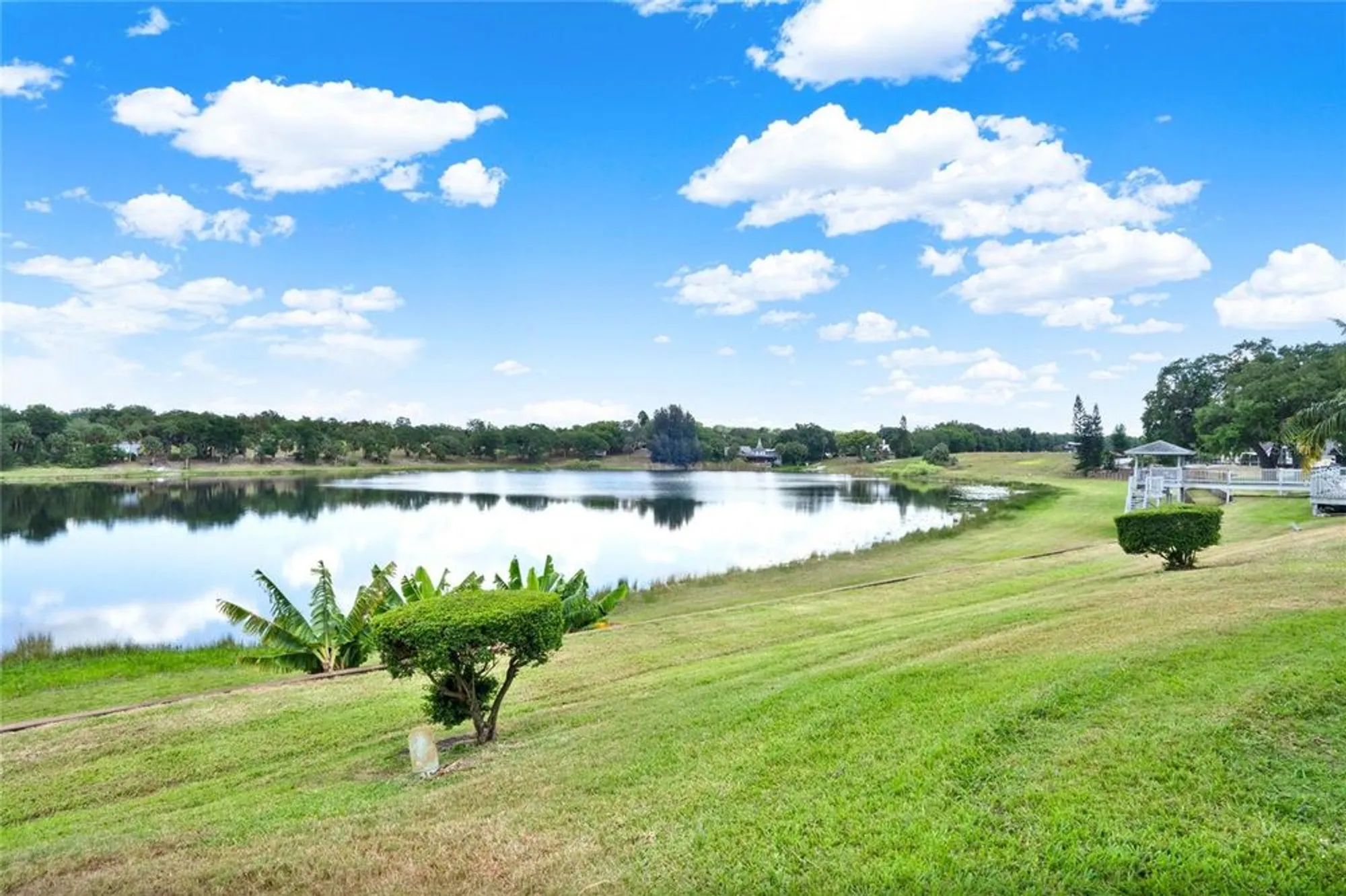 Property Slideshow image 31 of 46 | 496 lake suzanne dr, Lake Wales, FL, 33859