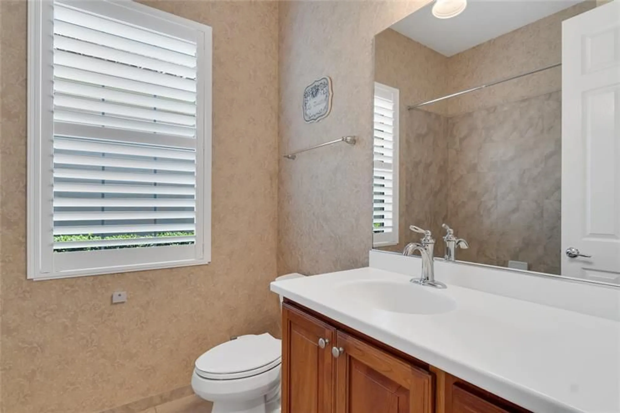 Property Slideshow image 18 of 31 | 5184 formosa cir, Vero Beach, FL, 32967