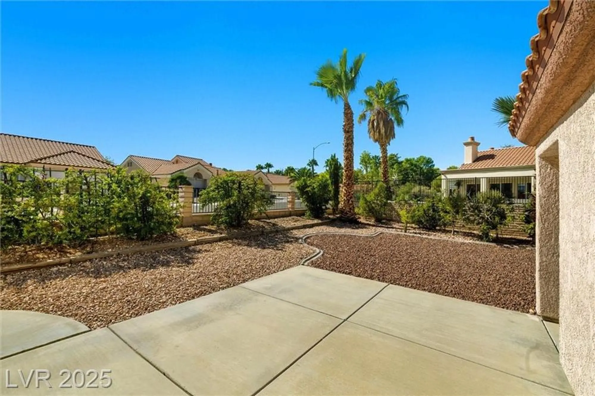 Property Slideshow image 49 of 66 | 3001 merimar dr, Las Vegas, NV, 89134