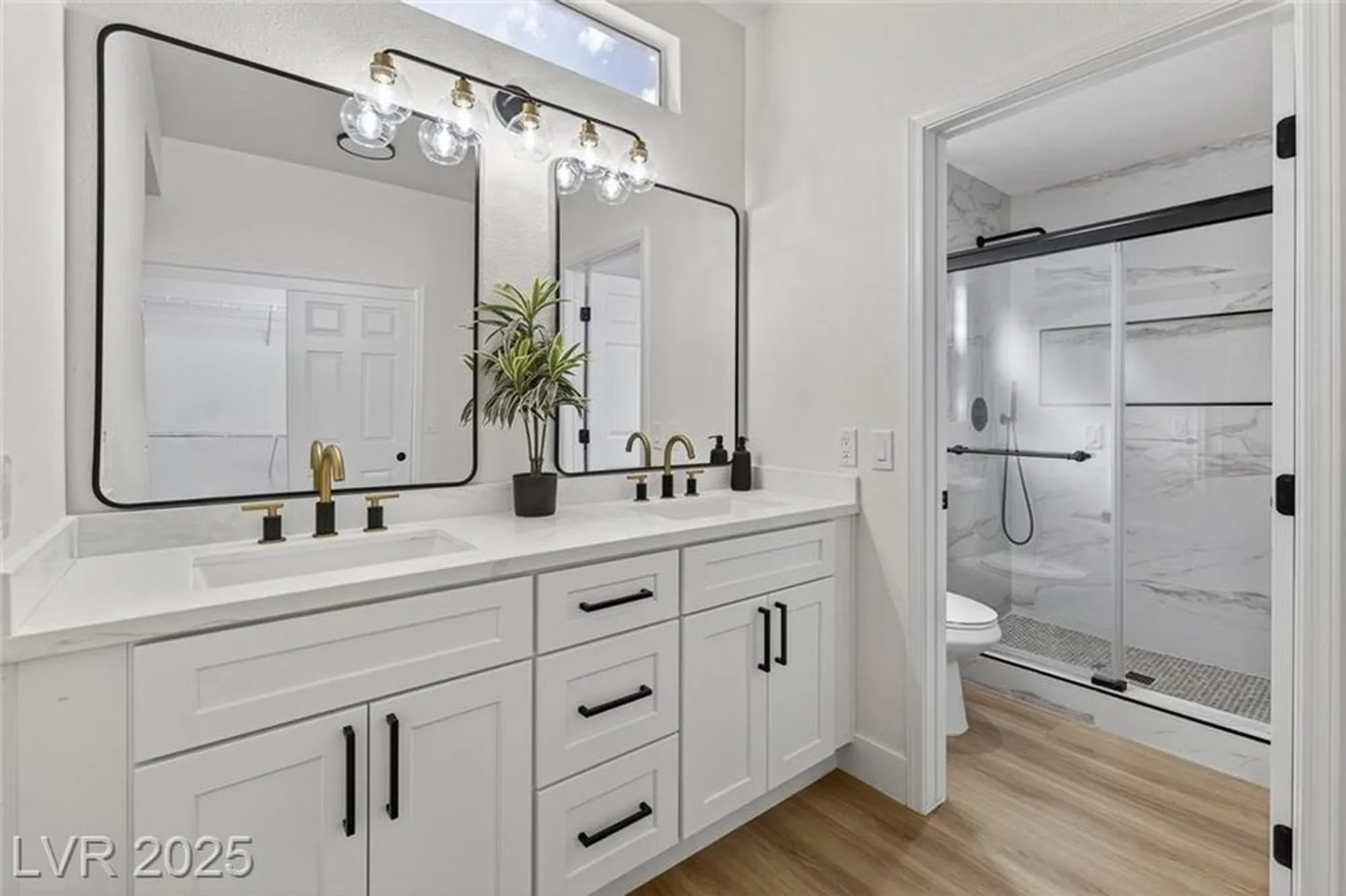 Property Slideshow image 19 of 37 | 3100 angelica ct, Las Vegas, NV, 89134