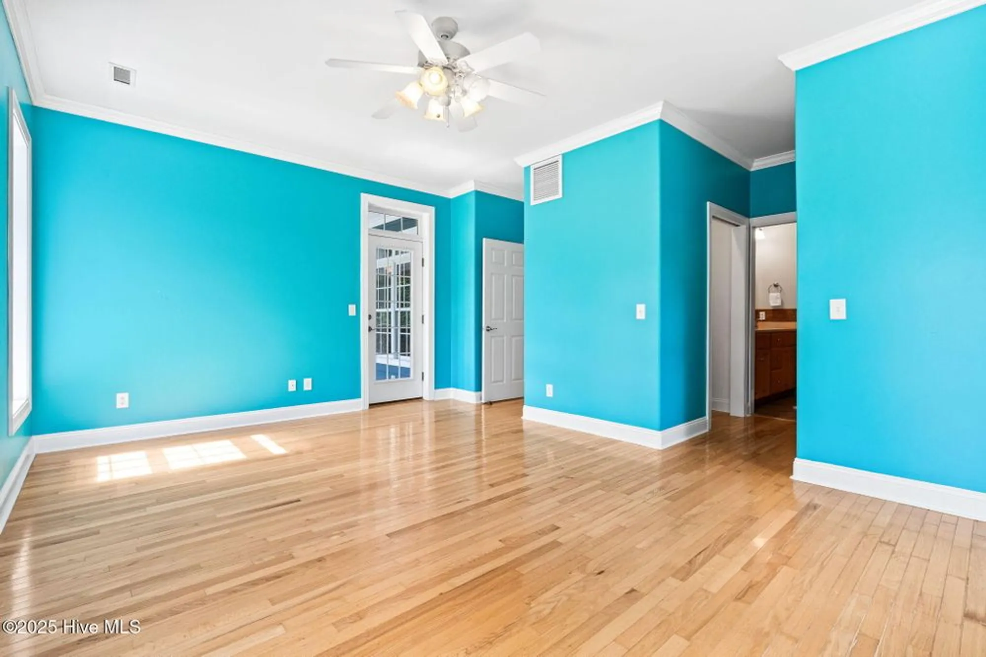 Property Slideshow image 23 of 77 | 4405 bluffan ct, Southport, NC, 28461