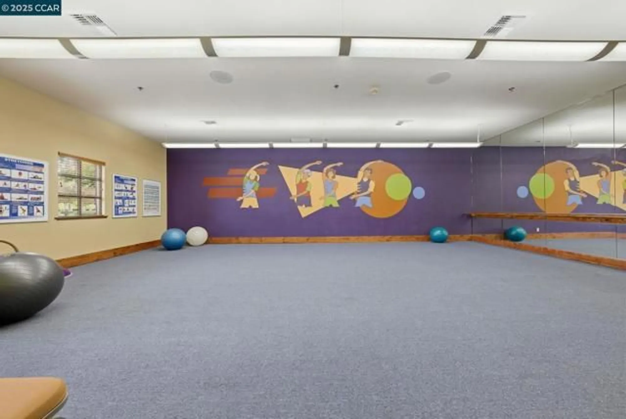 Property Slideshow image 47 of 60 | 4213 hovnanian dr, Sacramento, CA, 95834