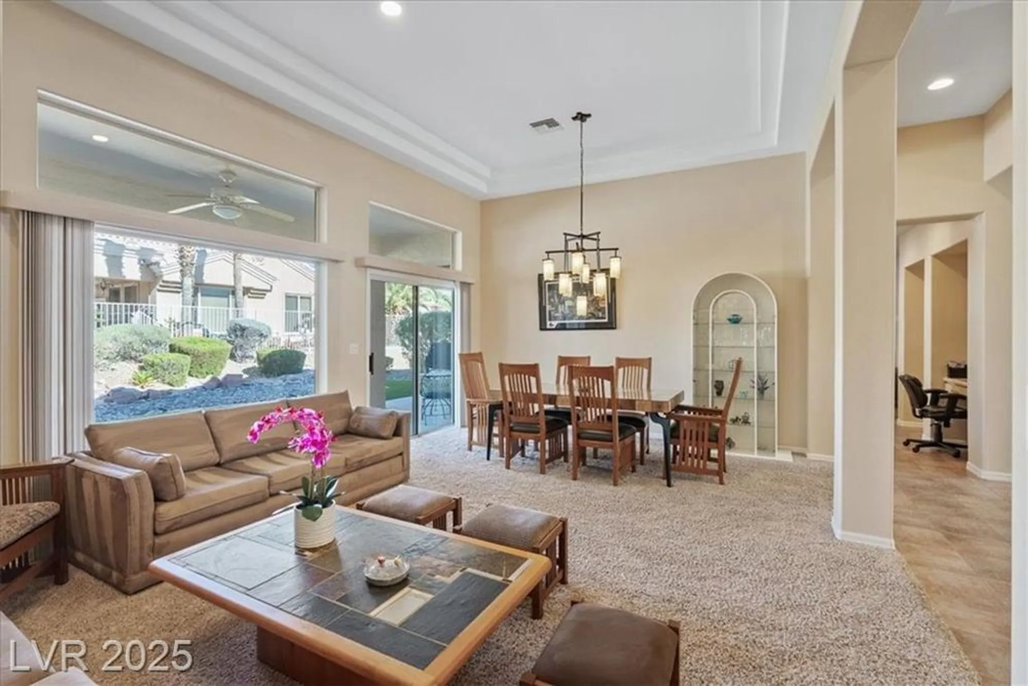 Property Slideshow image 9 of 48 | 10648 clarion ln, Las Vegas, NV, 89134