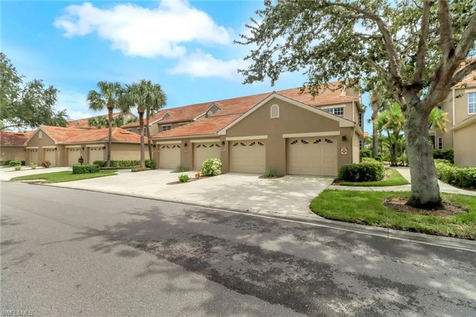 Property Slideshow image 1 of 36 | 20141 seagrove st 308, Estero, FL, 33928
