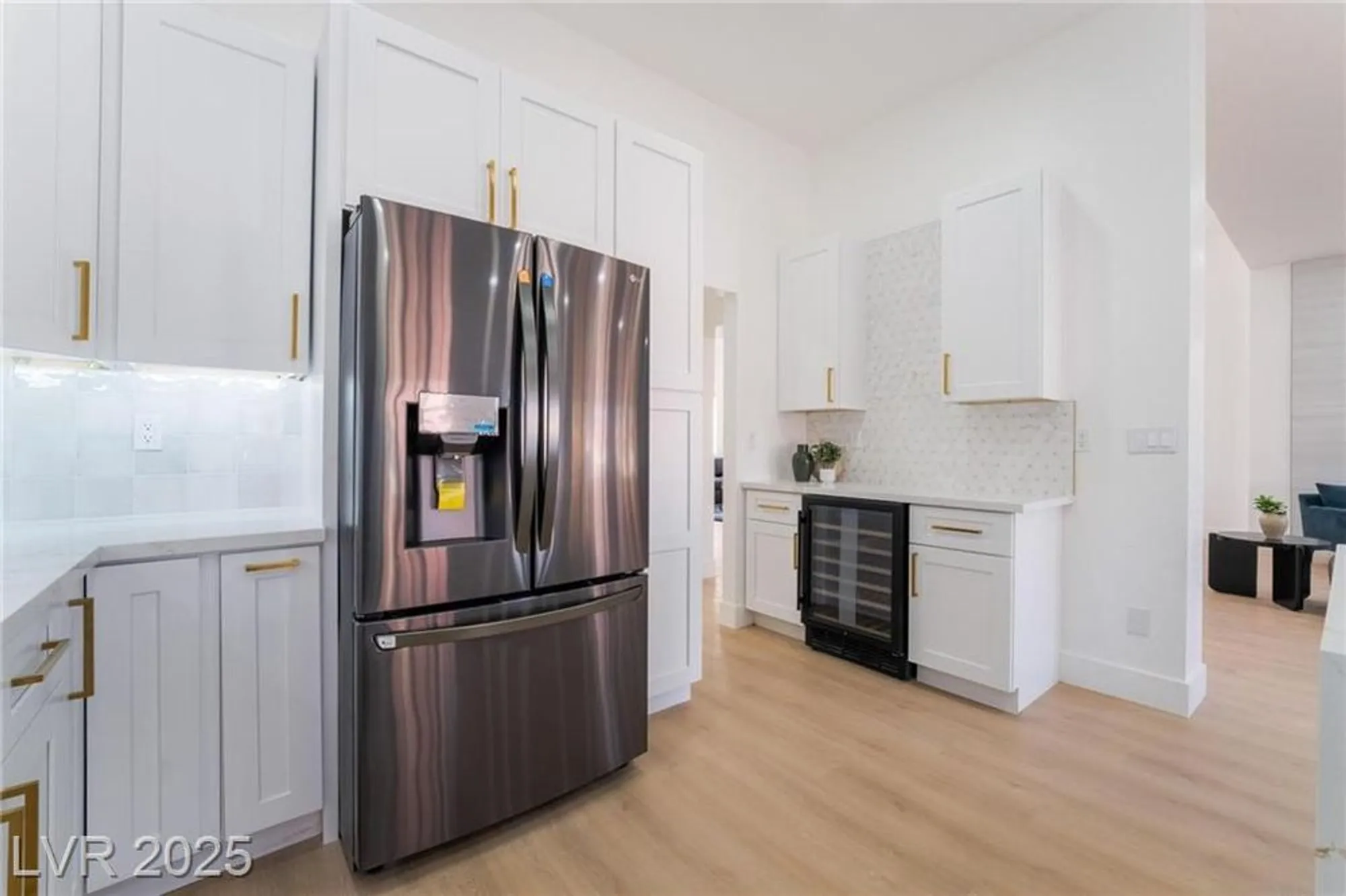 Property Slideshow image 21 of 57 | 2528 sunup dr, Las Vegas, NV, 89134