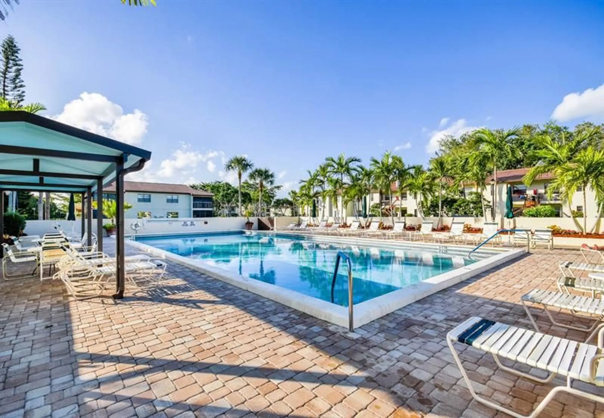 Property Slideshow image 13 of 42 | 21668 arriba real apt 43a, Boca Raton, FL, 33433