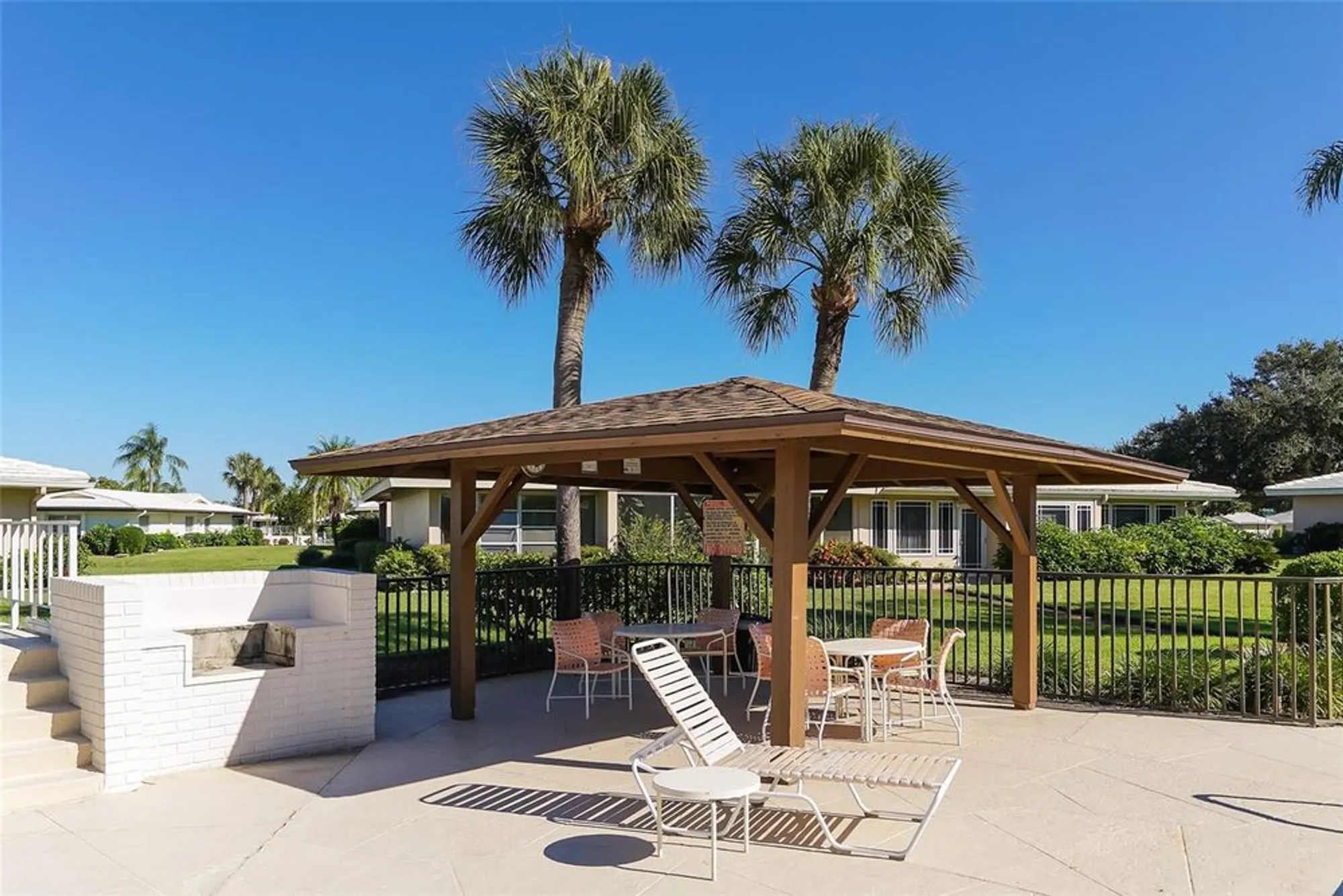 Property Slideshow image 70 of 78 | 3278 village green dr # 1024, Sarasota, FL, 34239