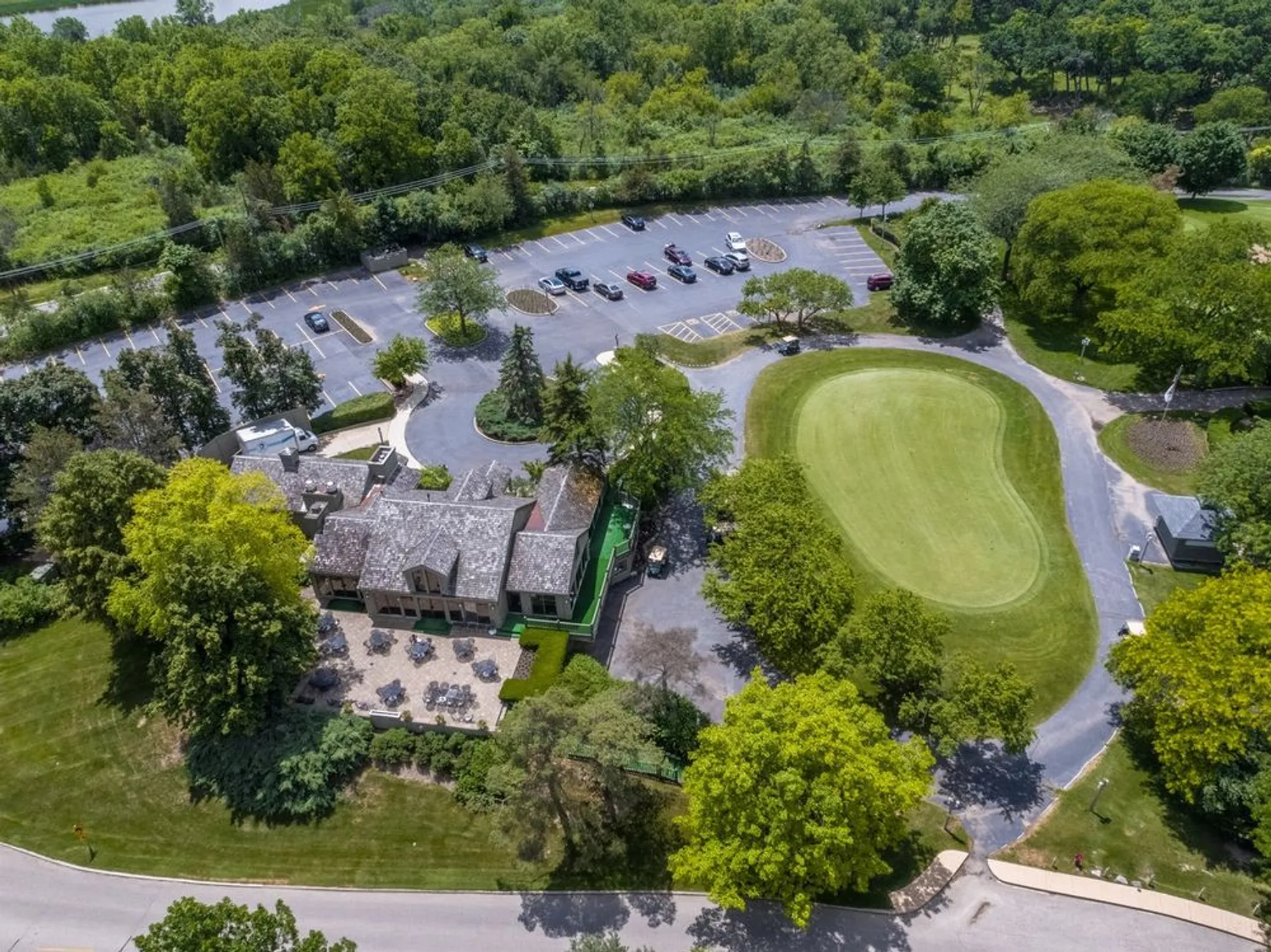 Property Slideshow image 26 of 32 | 78a foxwood ln # m169, Lake Barrington, IL, 60010