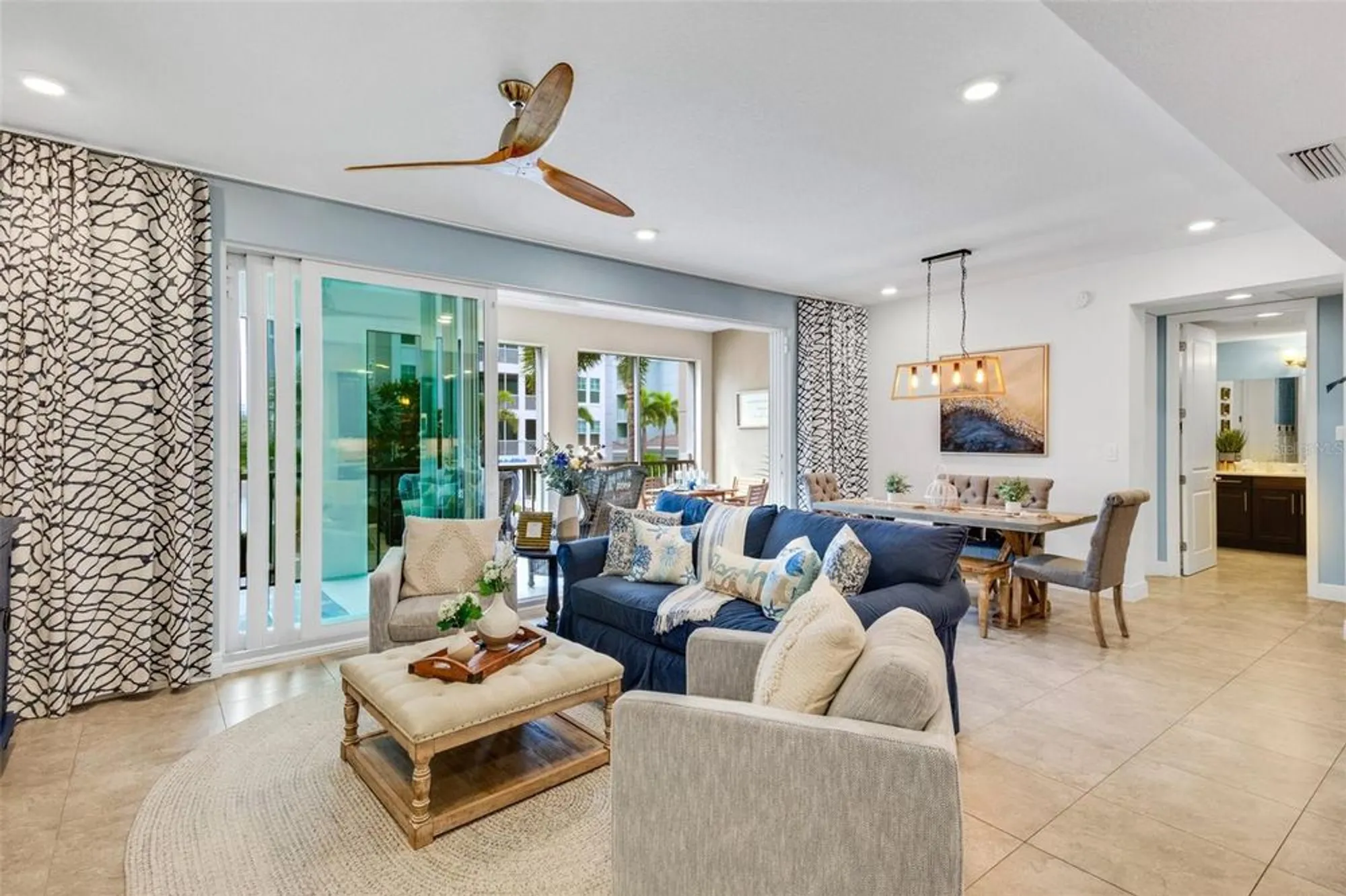 Property Slideshow image 8 of 94 | 395 aruba cir unit 101, Bradenton, FL, 34209