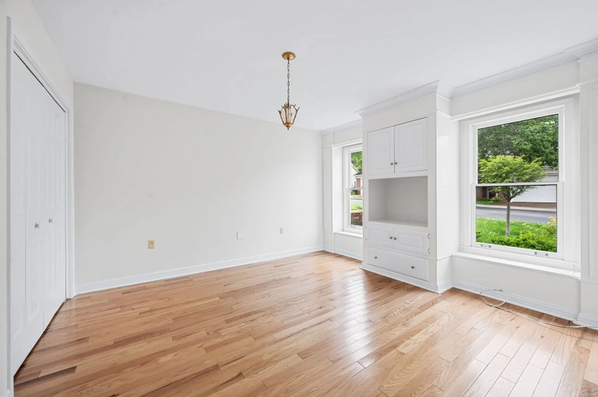 Property Slideshow image 17 of 41 | 421 siena dr, Nashville, TN, 37205