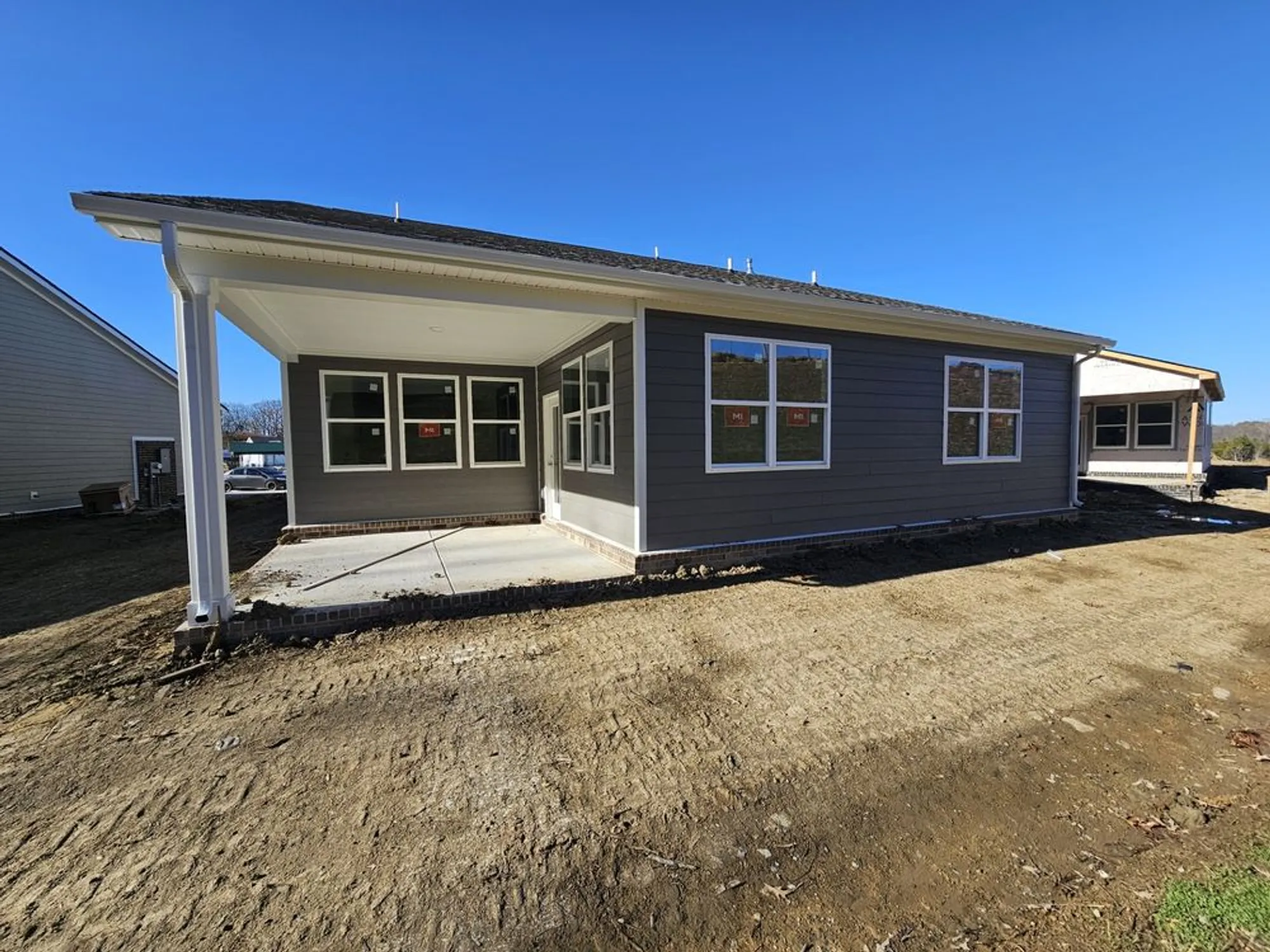 Property Slideshow image 28 of 34 | 356 stonehaus cir, Antioch, TN, 37013