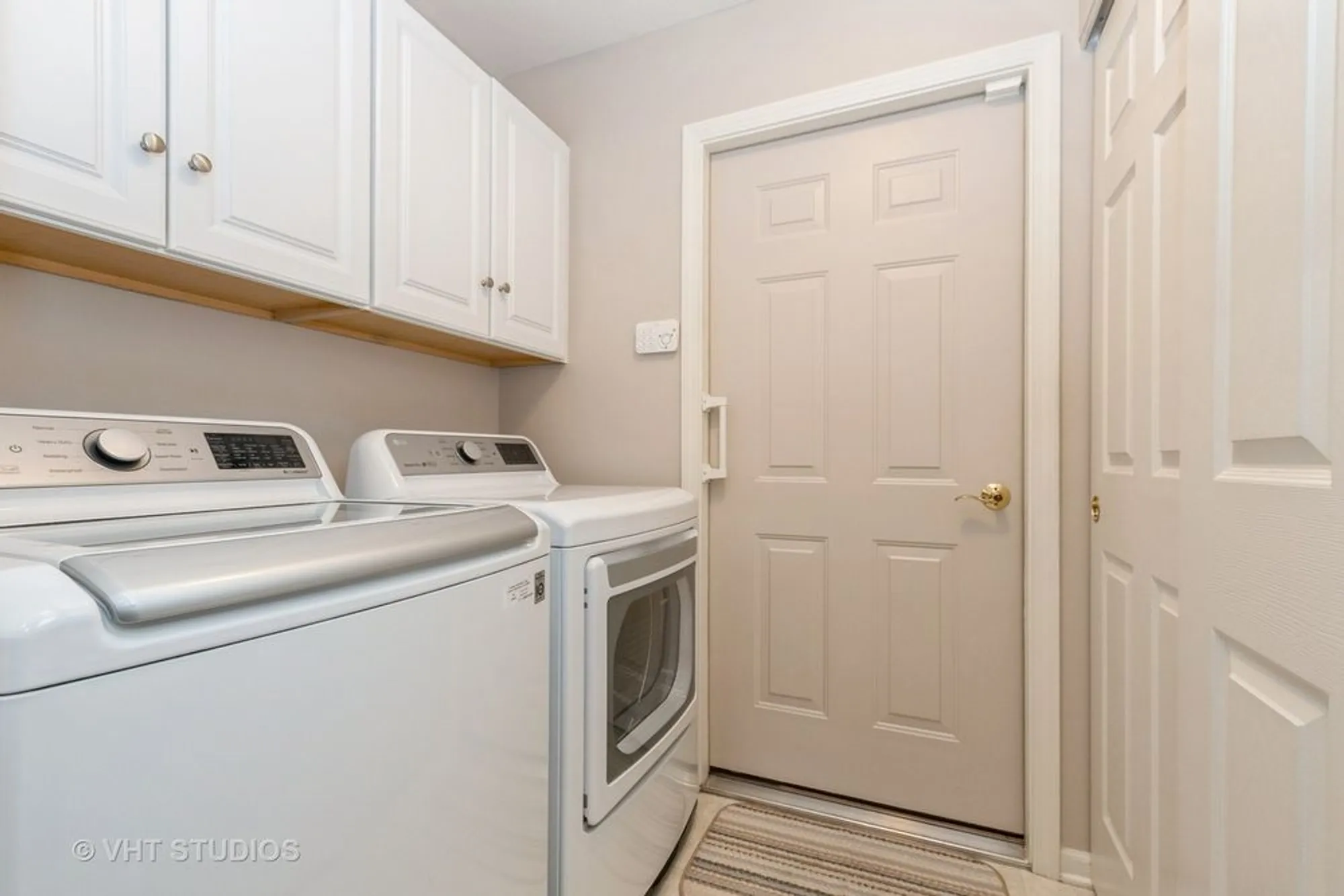 Property Slideshow image 16 of 18 | 18248 murphy cir # 18248, Tinley Park, IL, 60487