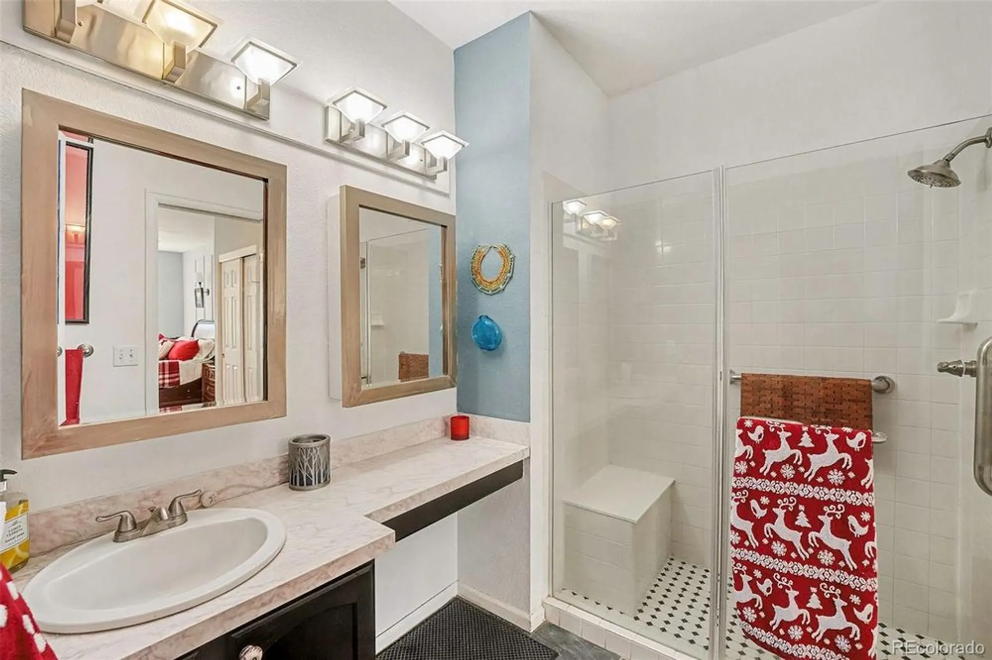 Property Slideshow image 11 of 25 | 2896 w riverwalk cir a105, Littleton, CO, 80123