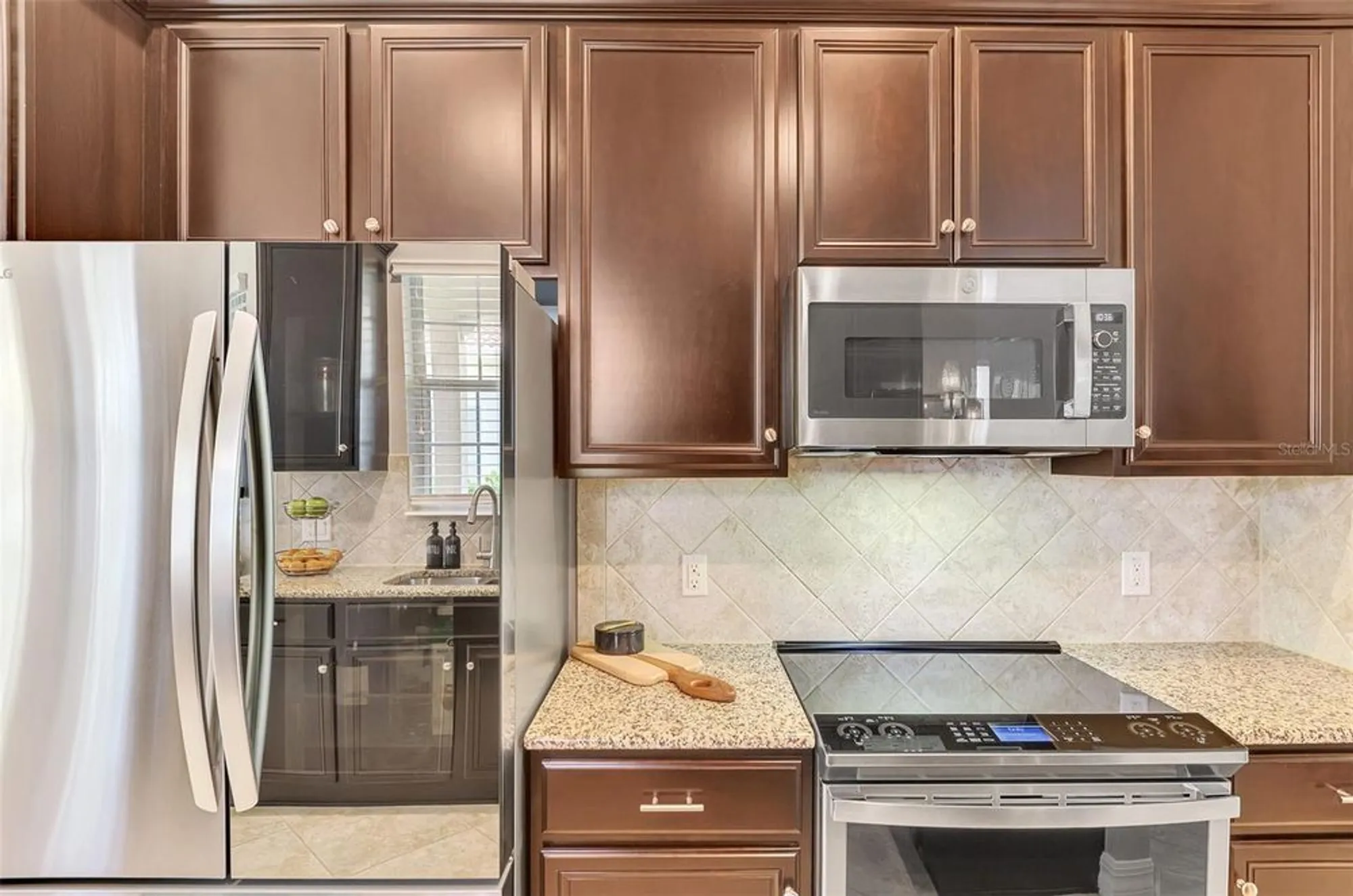 Property Slideshow image 27 of 59 | 5748 fossano dr, Sarasota, FL, 34238