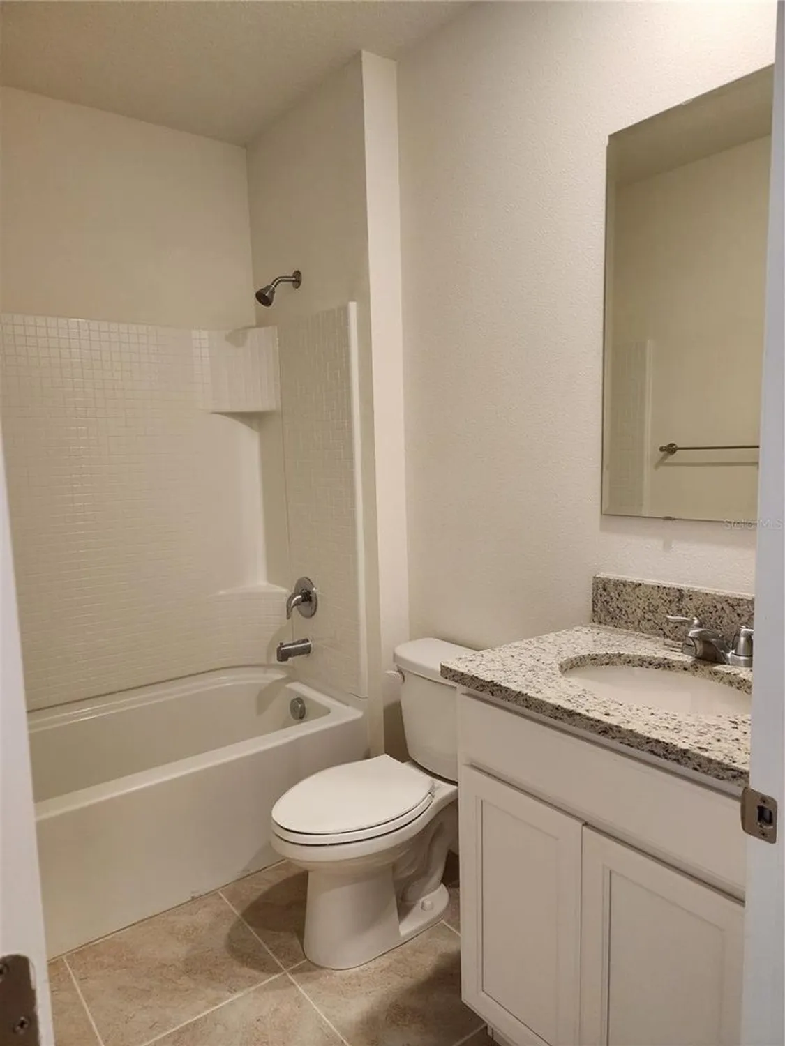 Property Slideshow image 13 of 20 | 2795 grandbury grove rd, Lakeland, FL, 33811