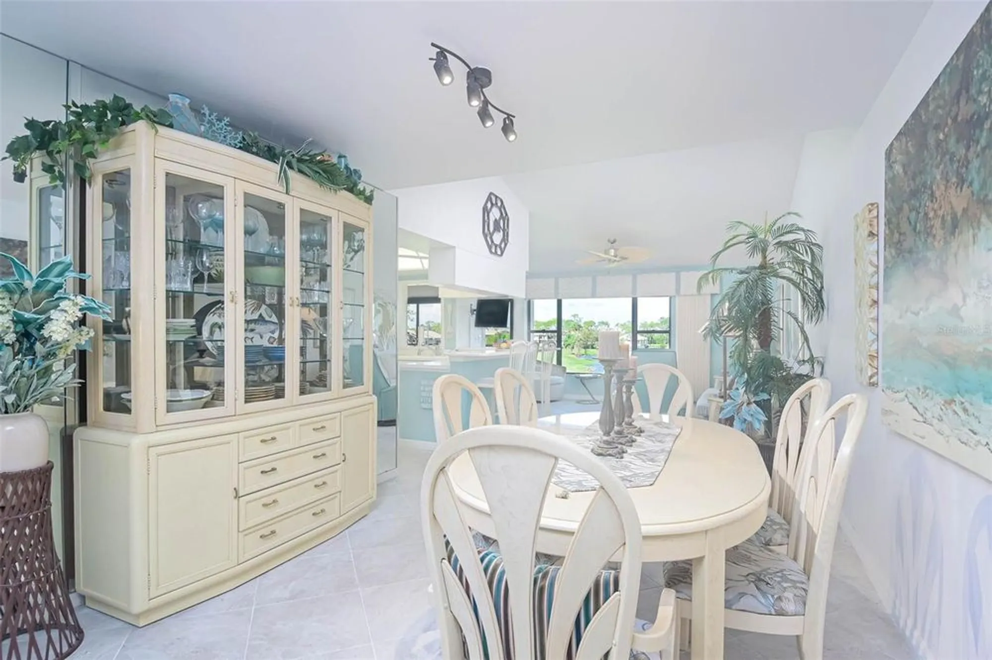 Property Slideshow image 3 of 30 | 5845 trailwinds dr 531, Fort Myers, FL, 33907