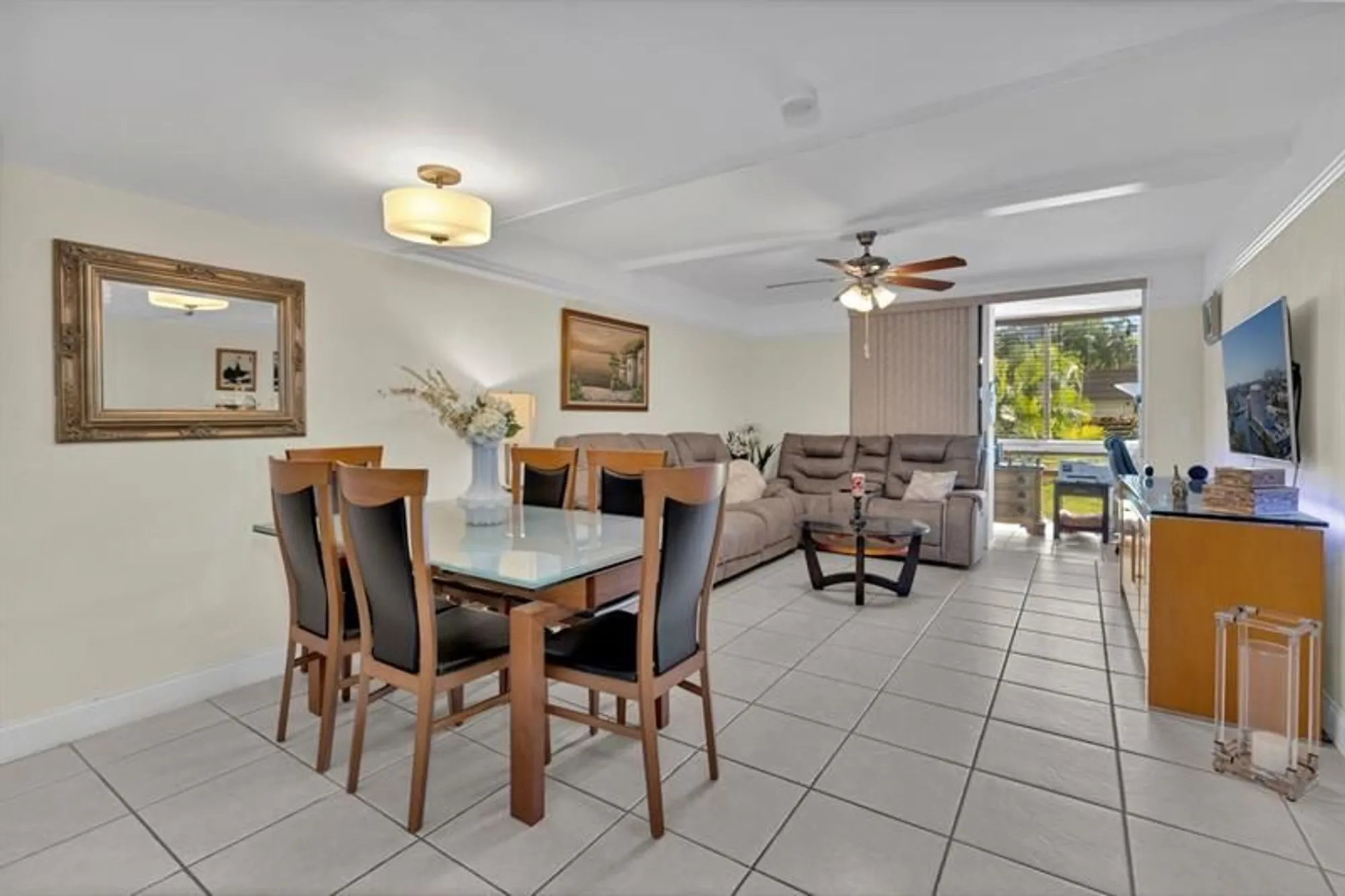 Property Slideshow image 2 of 35 | 6850 royal palm blvd, Margate, FL, 33063