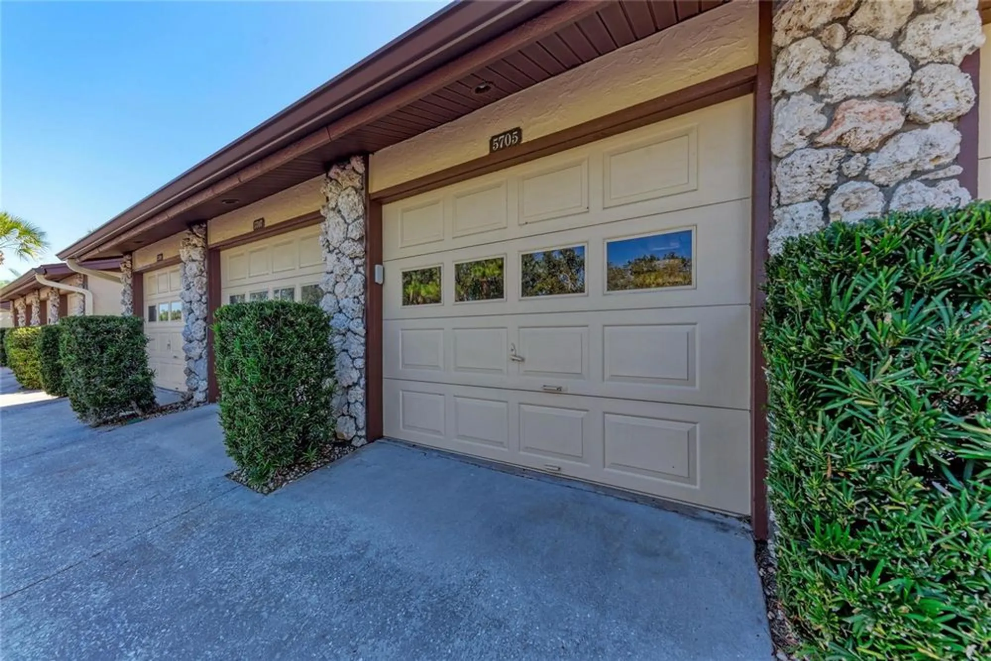 Property Slideshow image 44 of 55 | 5705 avista dr # 4104, Sarasota, FL, 34243