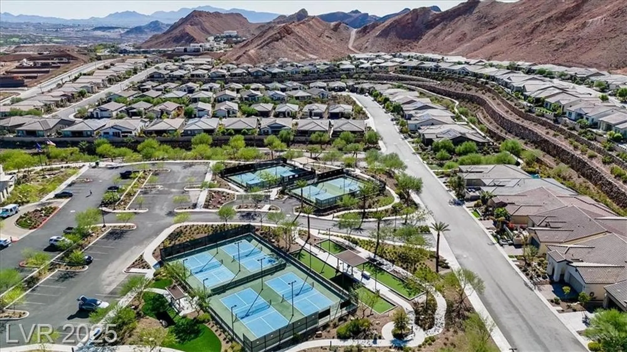 Property Slideshow image 27 of 35 | 25 stone yucca ct, Henderson, NV, 89011