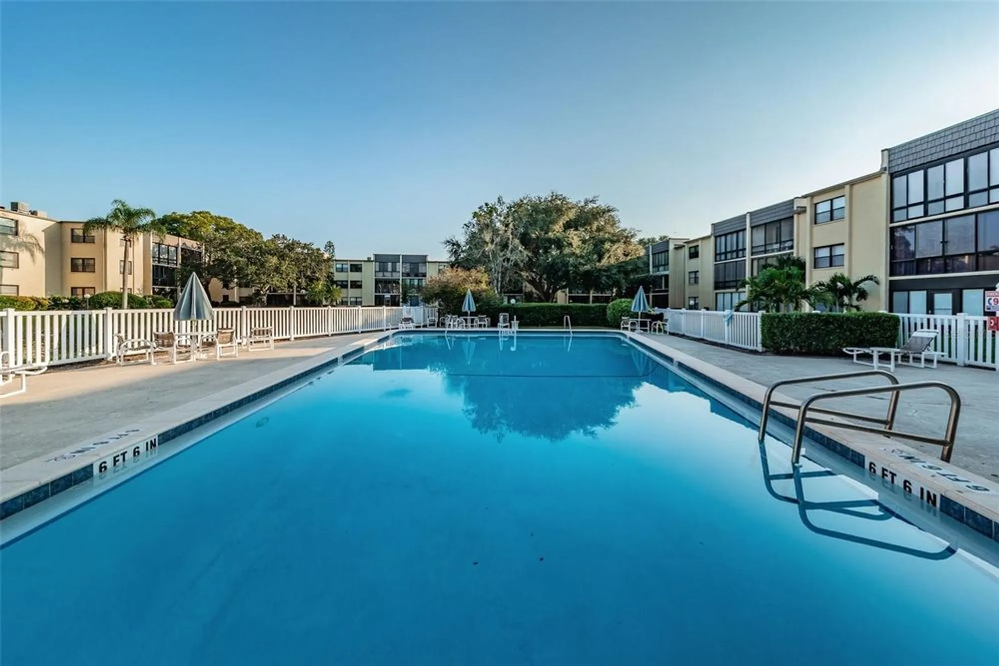 Property Slideshow image 44 of 49 | 14130 rosemary ln apt 3306, Largo, FL, 33774