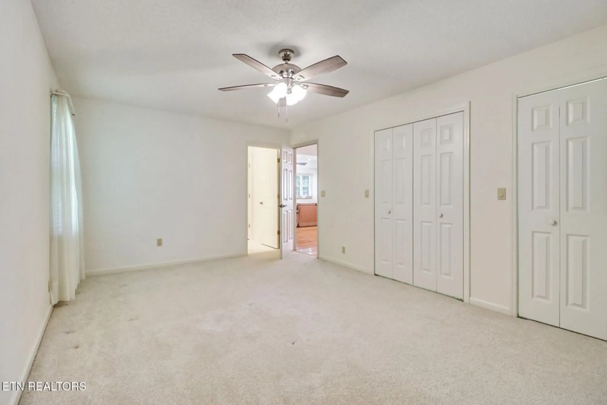 Property Slideshow image 35 of 55 | 11 kingsboro ln, Crossville, TN, 38558