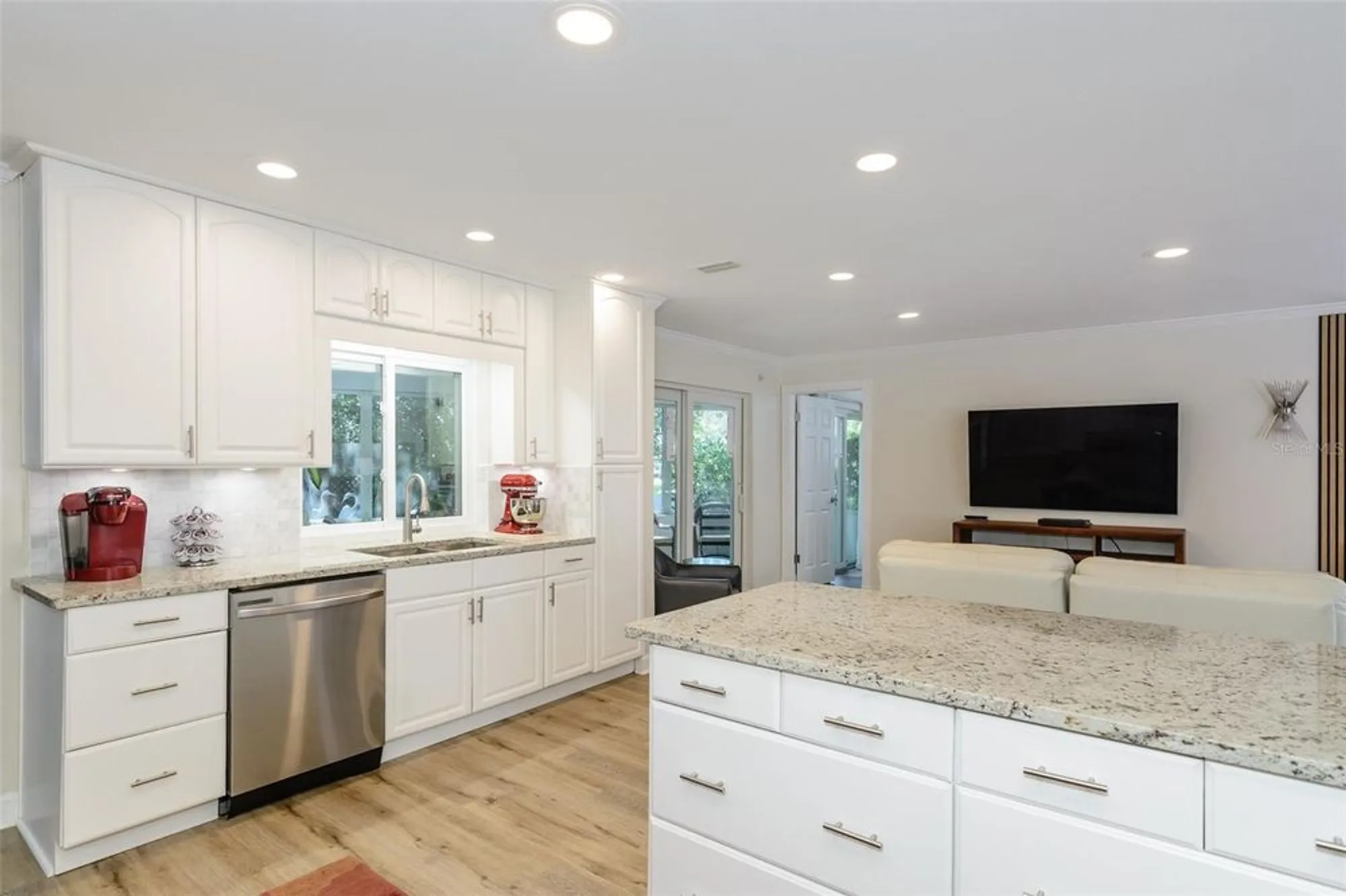 Property Slideshow image 13 of 56 | 1137 lanyard st, Palm Harbor, FL, 34685