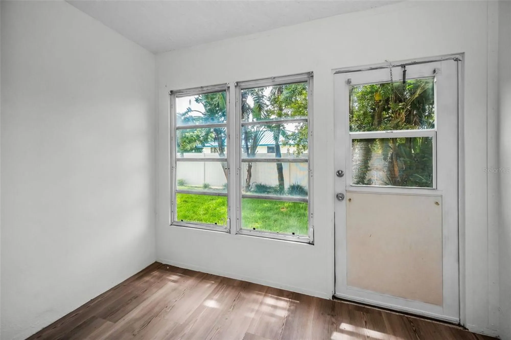 Property Slideshow image 27 of 59 | 970 virginia st 109, Dunedin, FL, 34698