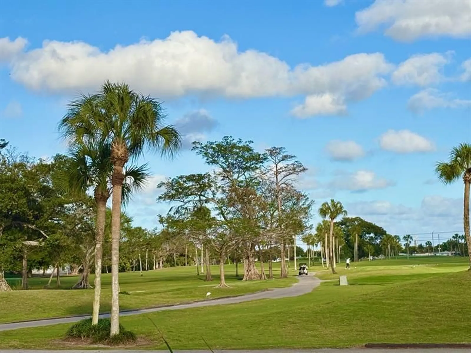 Property Slideshow image 45 of 70 | 1055 country club dr 404, Margate, FL, 33063