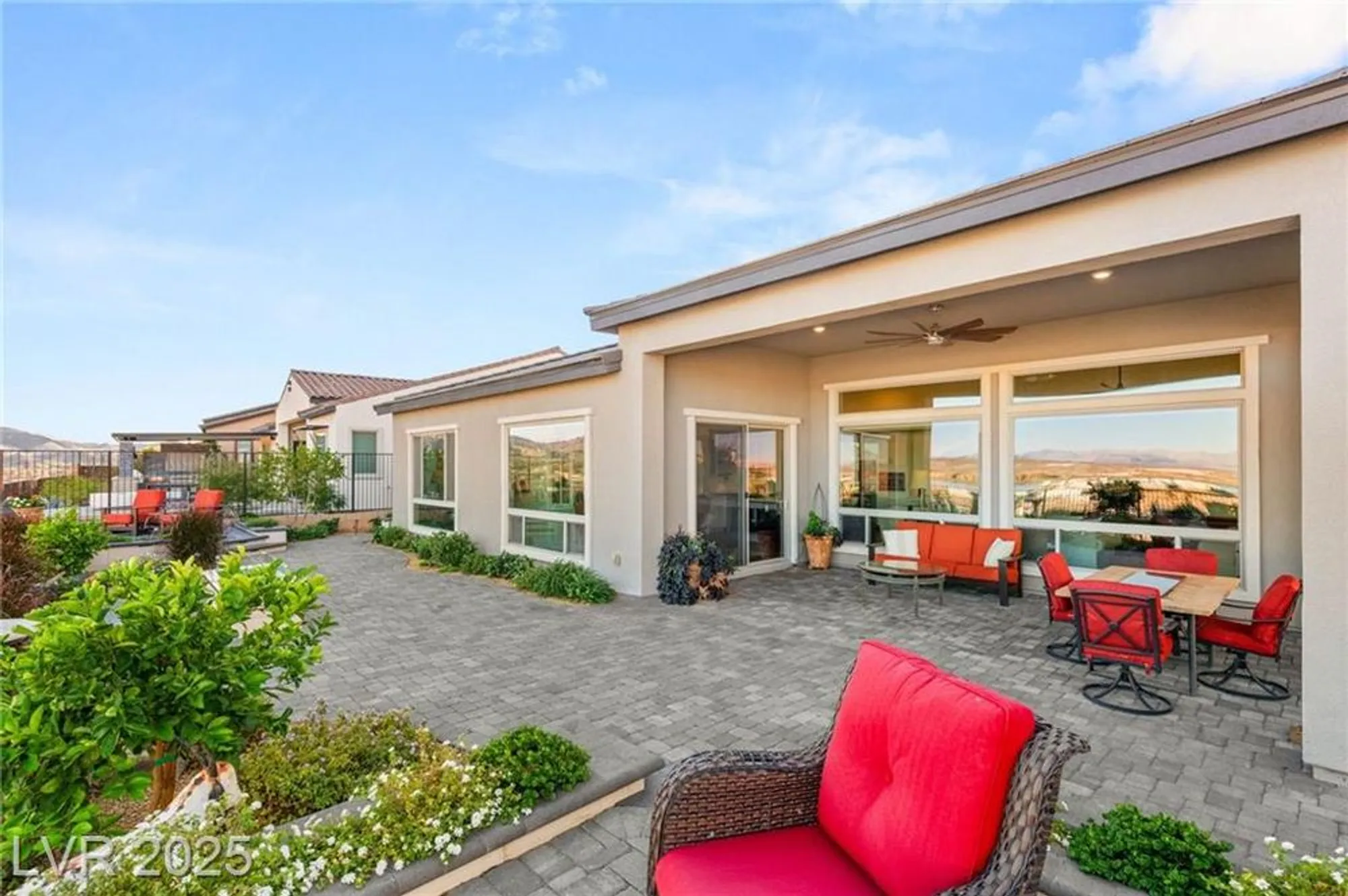 Property Slideshow image 43 of 74 | 156 stone mesa ct, Henderson, NV, 89011