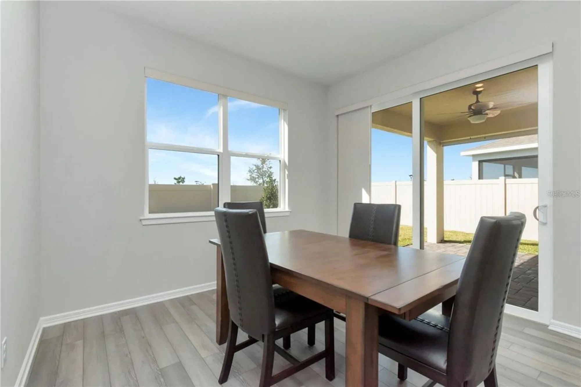 Property Slideshow image 12 of 51 | 1991 spring shower cir, Kissimmee, FL, 34744