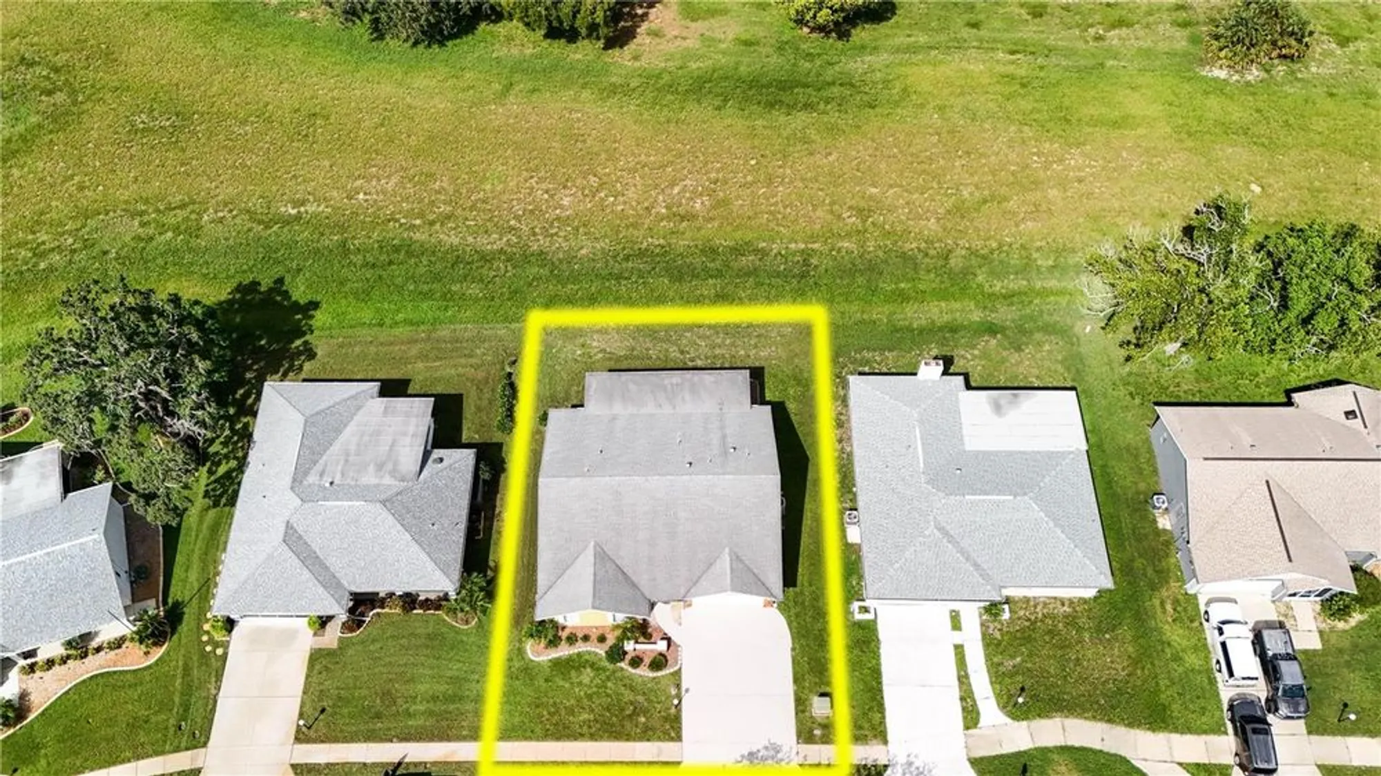 Property Slideshow image 3 of 29 | 8620 gold pine dr, Port Richey, FL, 34668