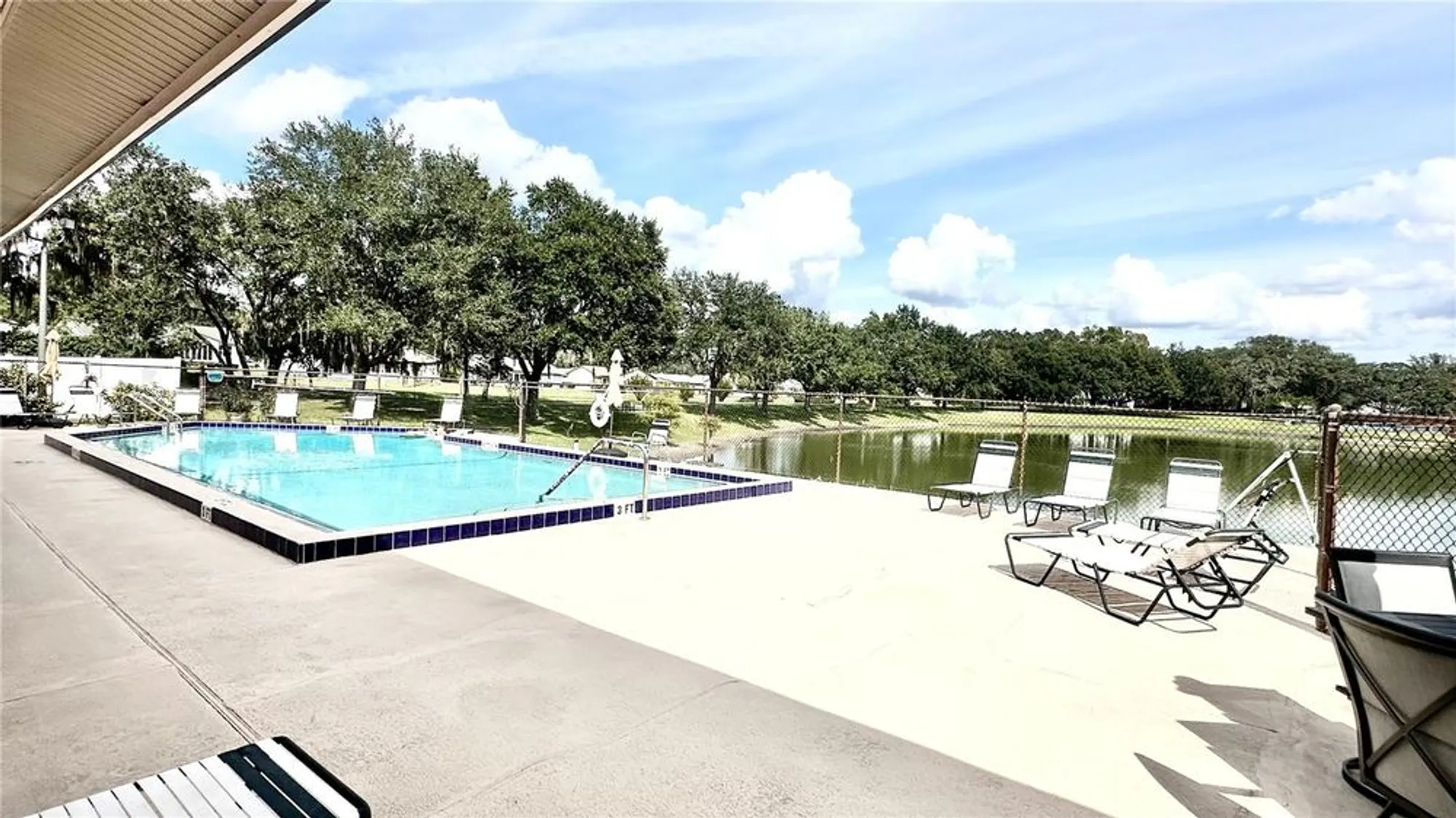 Property Slideshow image 63 of 85 | 918 dundee cir, Leesburg, FL, 34788