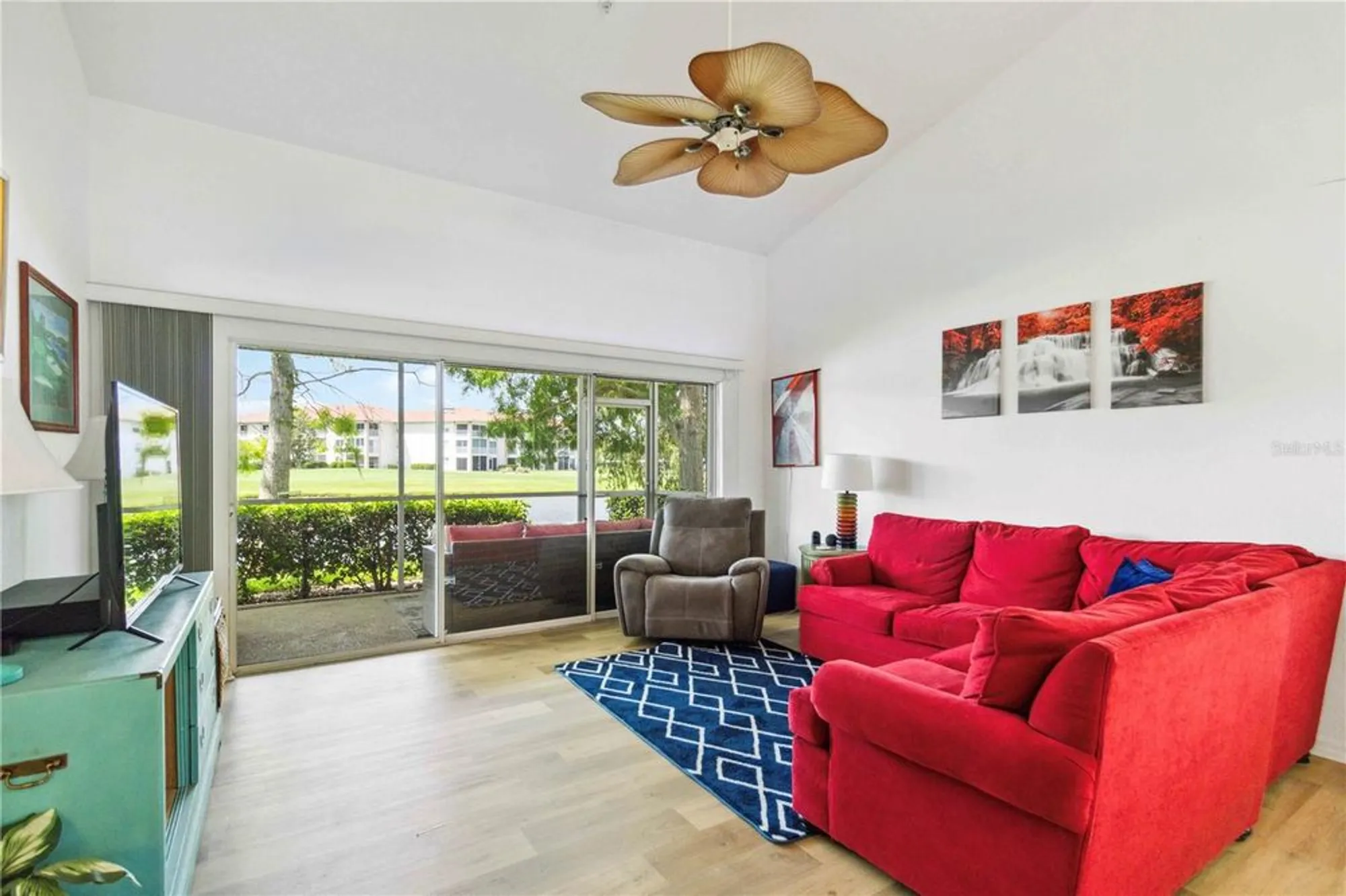 Property Slideshow image 4 of 28 | 6568 fairway gardens dr # 6568, Bradenton, FL, 34203